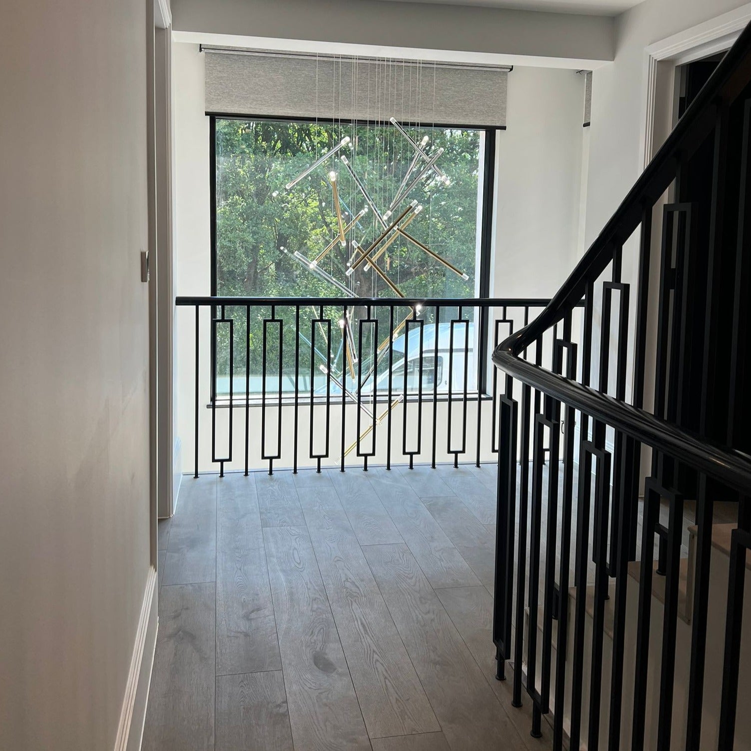 Rizzano Pendant Staircase Chandelier