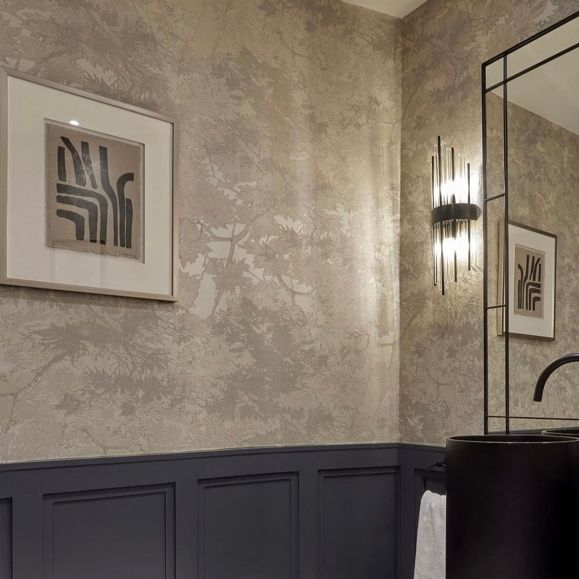 Piper Point Wall Light