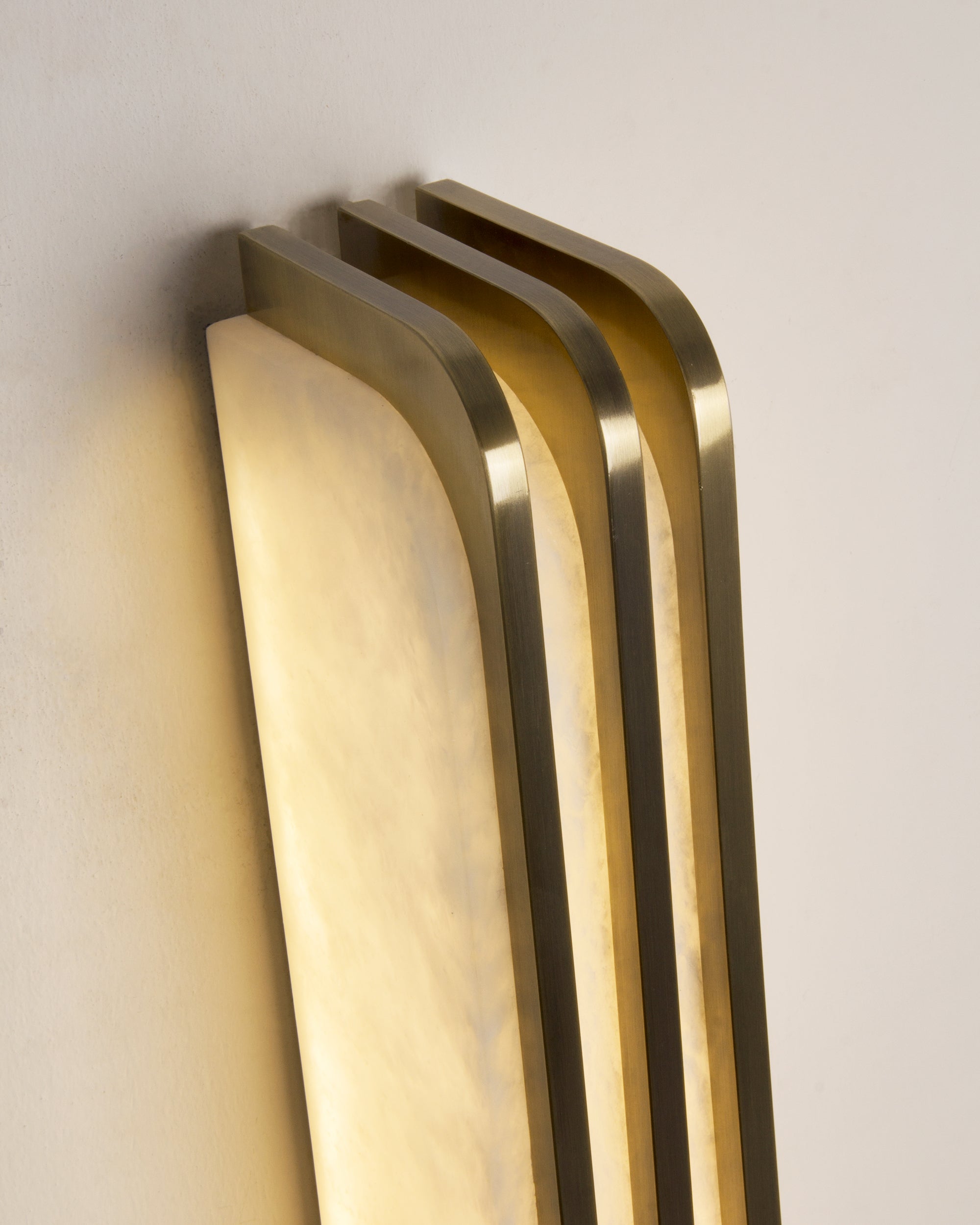 Bellagio Marble Wall Light