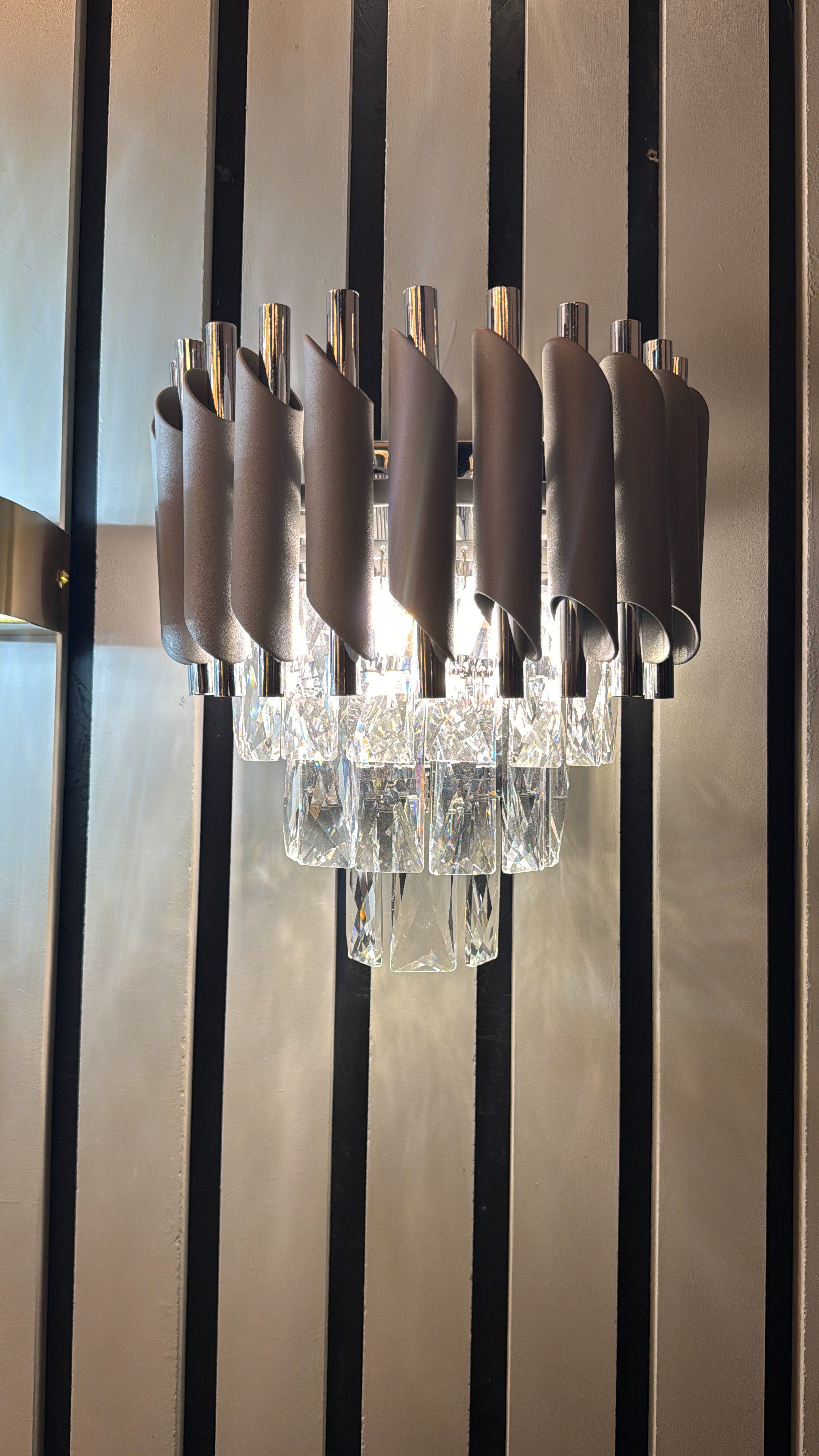 Milltimber Wall Light