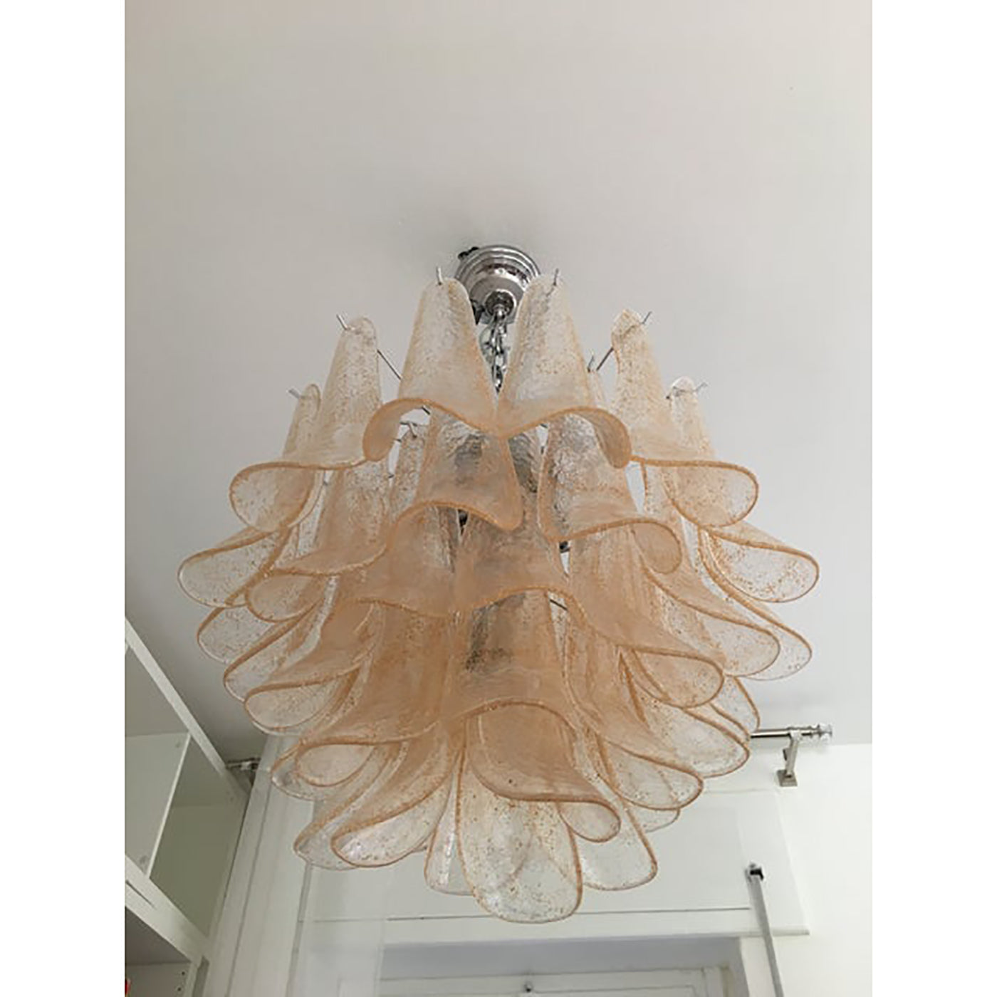 VORELLI Amalfi Selle Murano Glass Circular Chandelier - Selle Murano Glass image 4