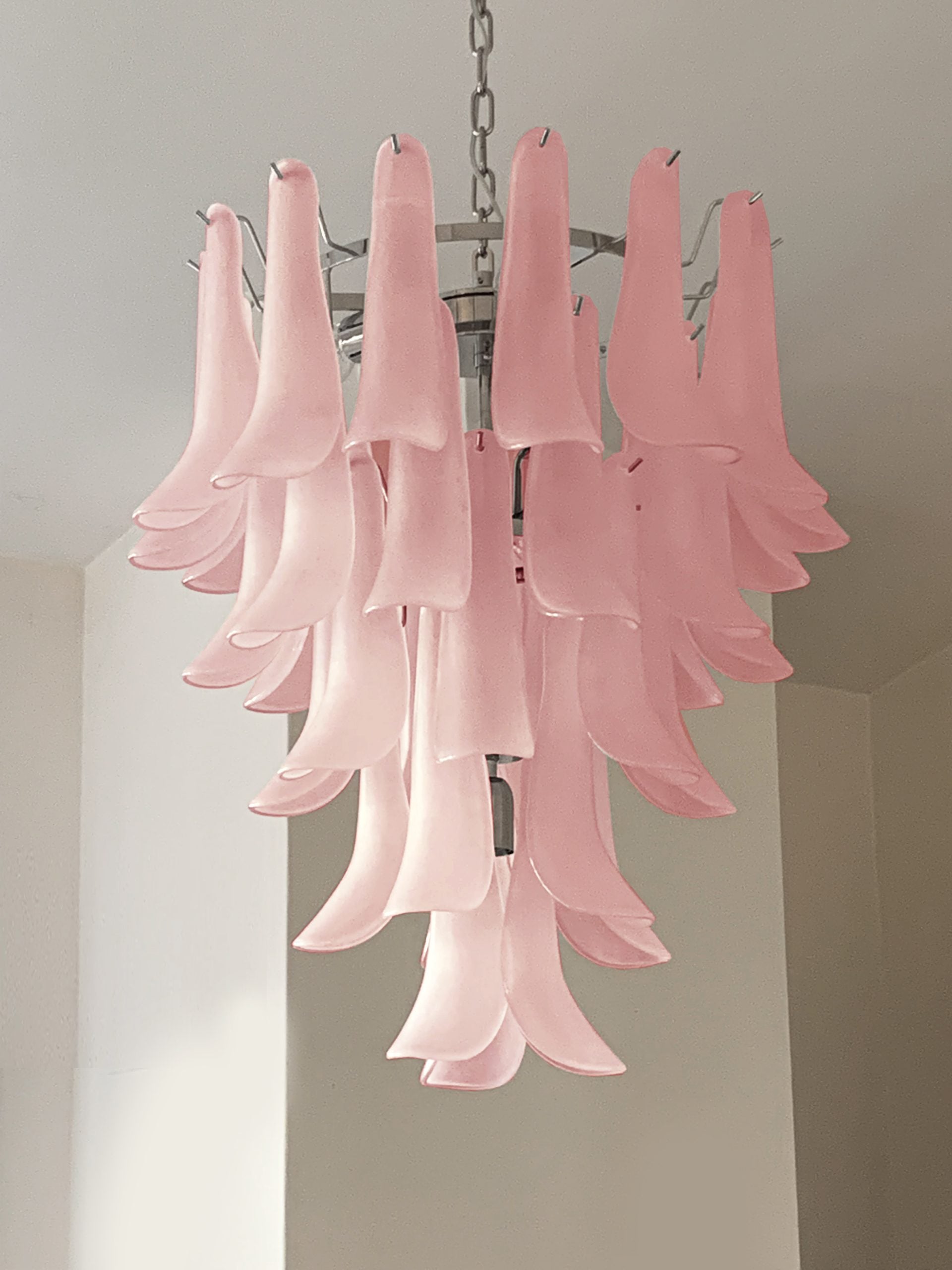 VORELLI Ferrara Selle Murano Glass Circular Chandelier - Selle Murano Glass image 3