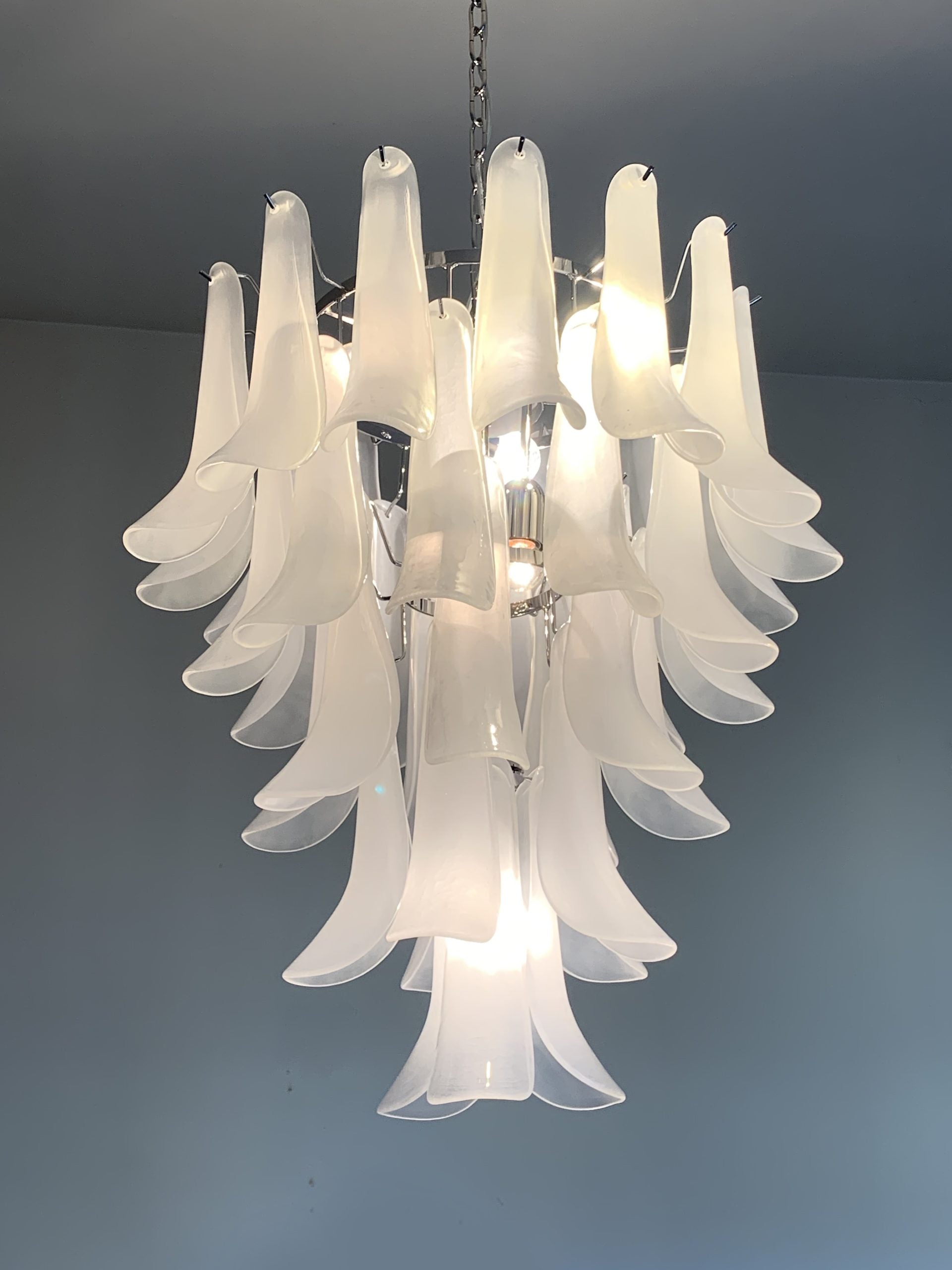 VORELLI Cortona Selle Murano Glass Circular Chandelier - Selle Murano Glass image 6