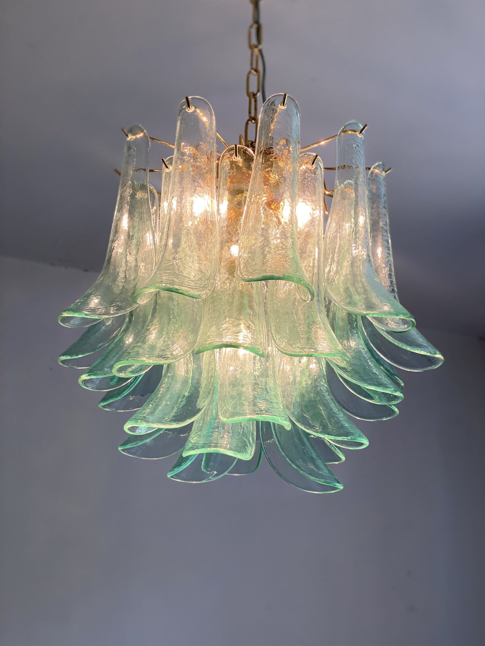 VORELLI Lecce Selle Murano Glass Circular Chandelier - Selle Murano Glass image 8
