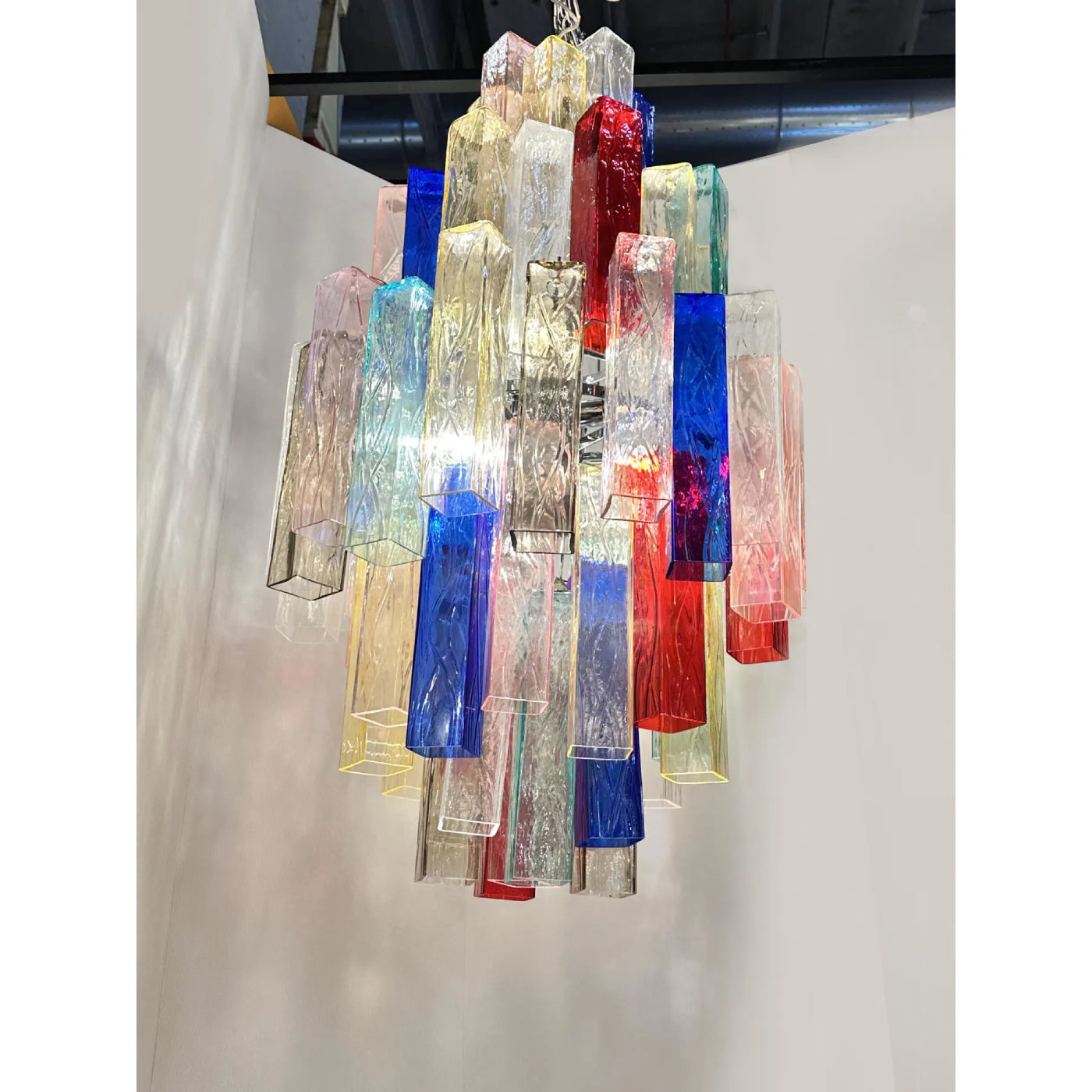 VORELLI Siracusa Squares Murano Glass Staircase Chandelier - Squares Murano Glass image 4