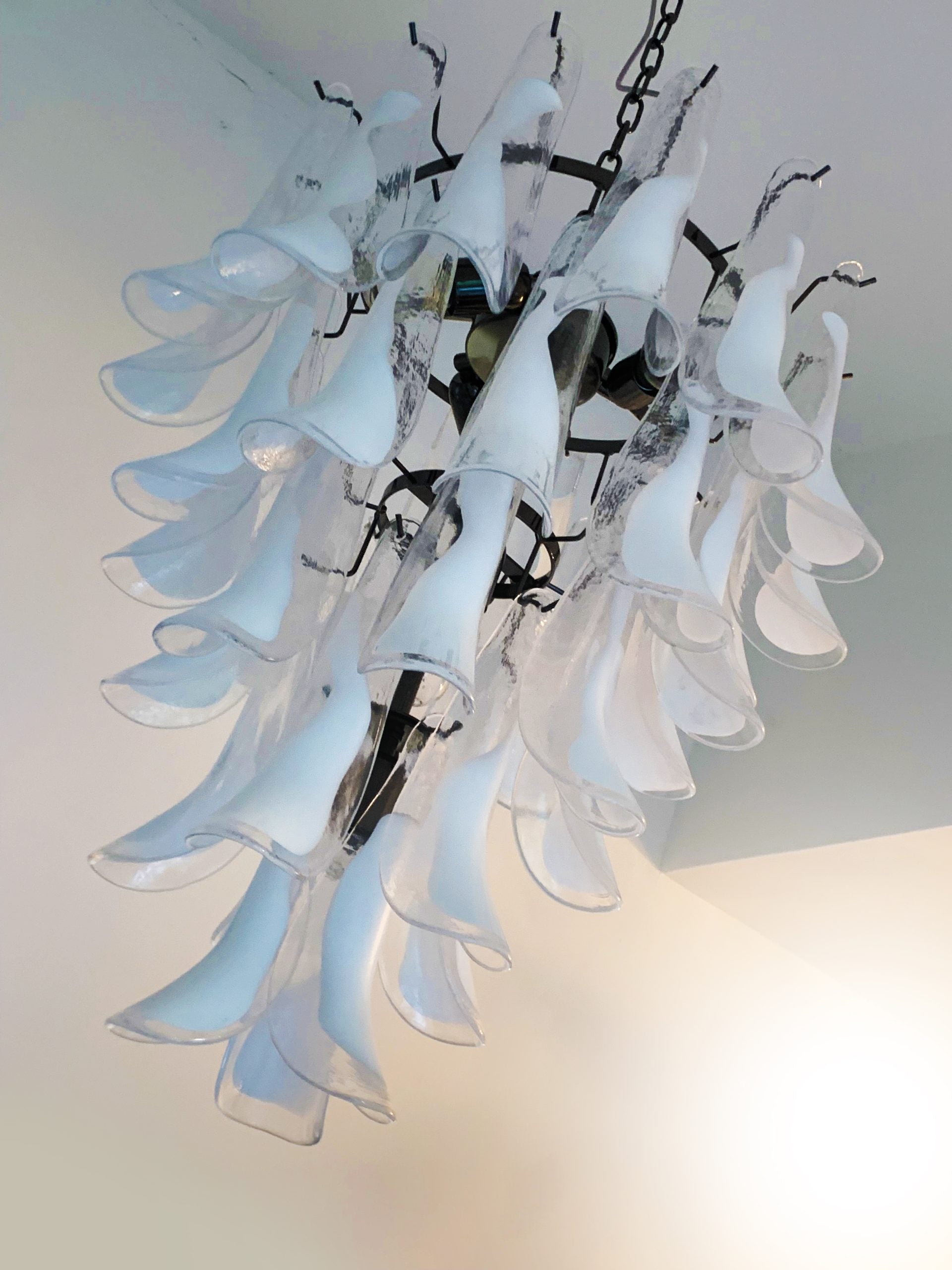 VORELLI Imola Selle Murano Glass Circular Chandelier - Selle Murano Glass image 6