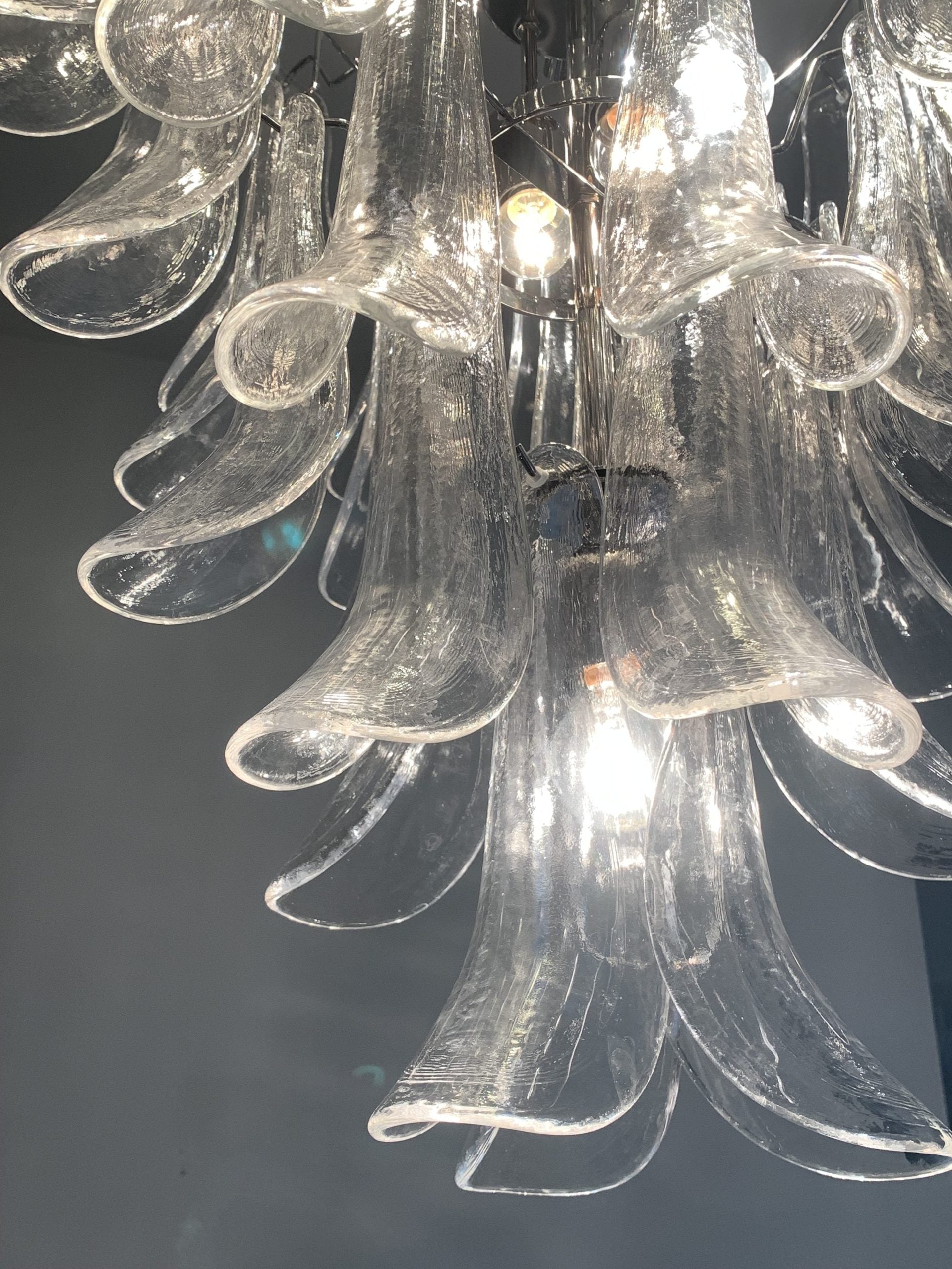 VORELLI Garda Selle Murano Glass Circular Chandelier - Selle Murano Glass image 8