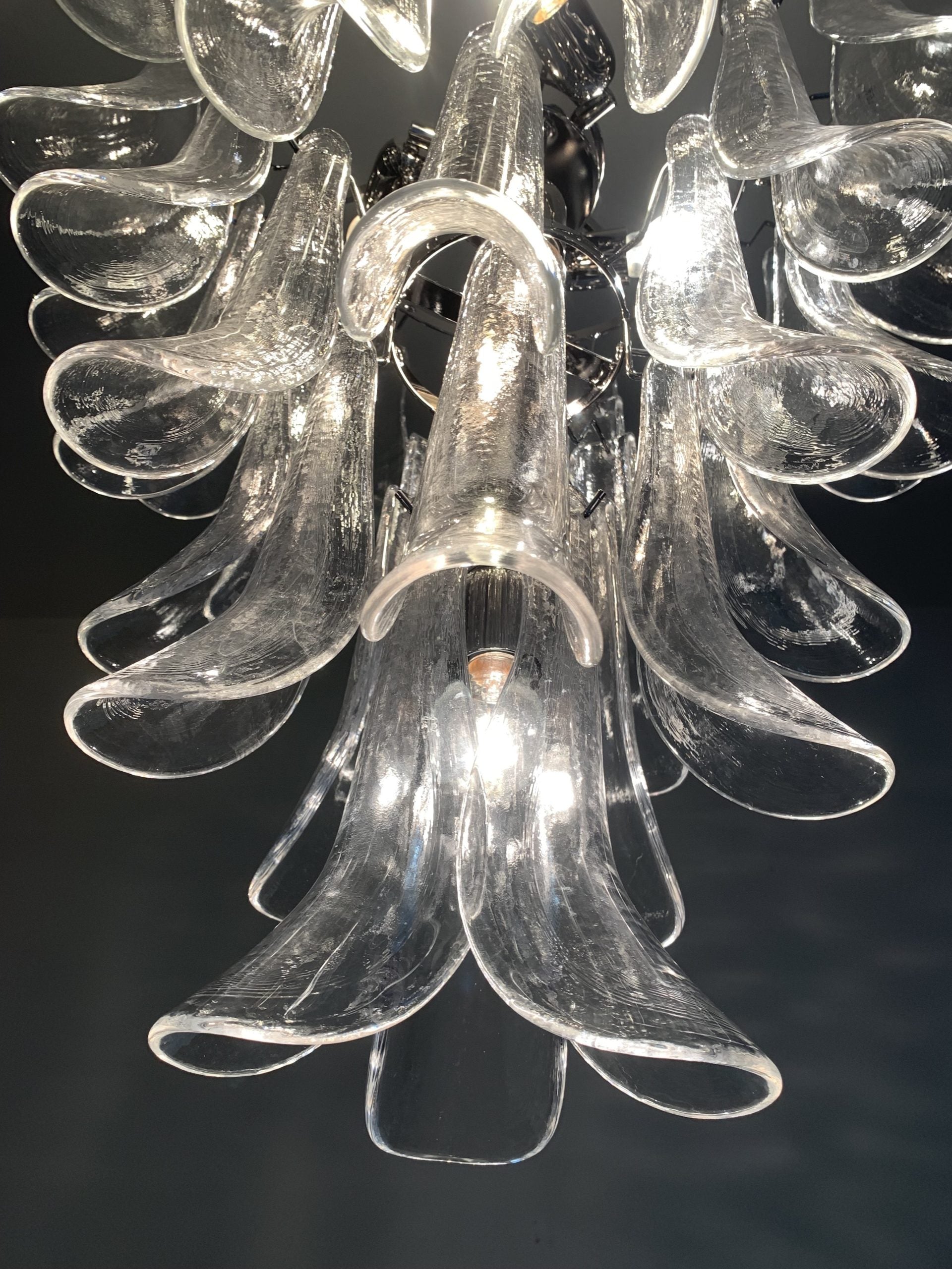 VORELLI Garda Selle Murano Glass Circular Chandelier - Selle Murano Glass image 5