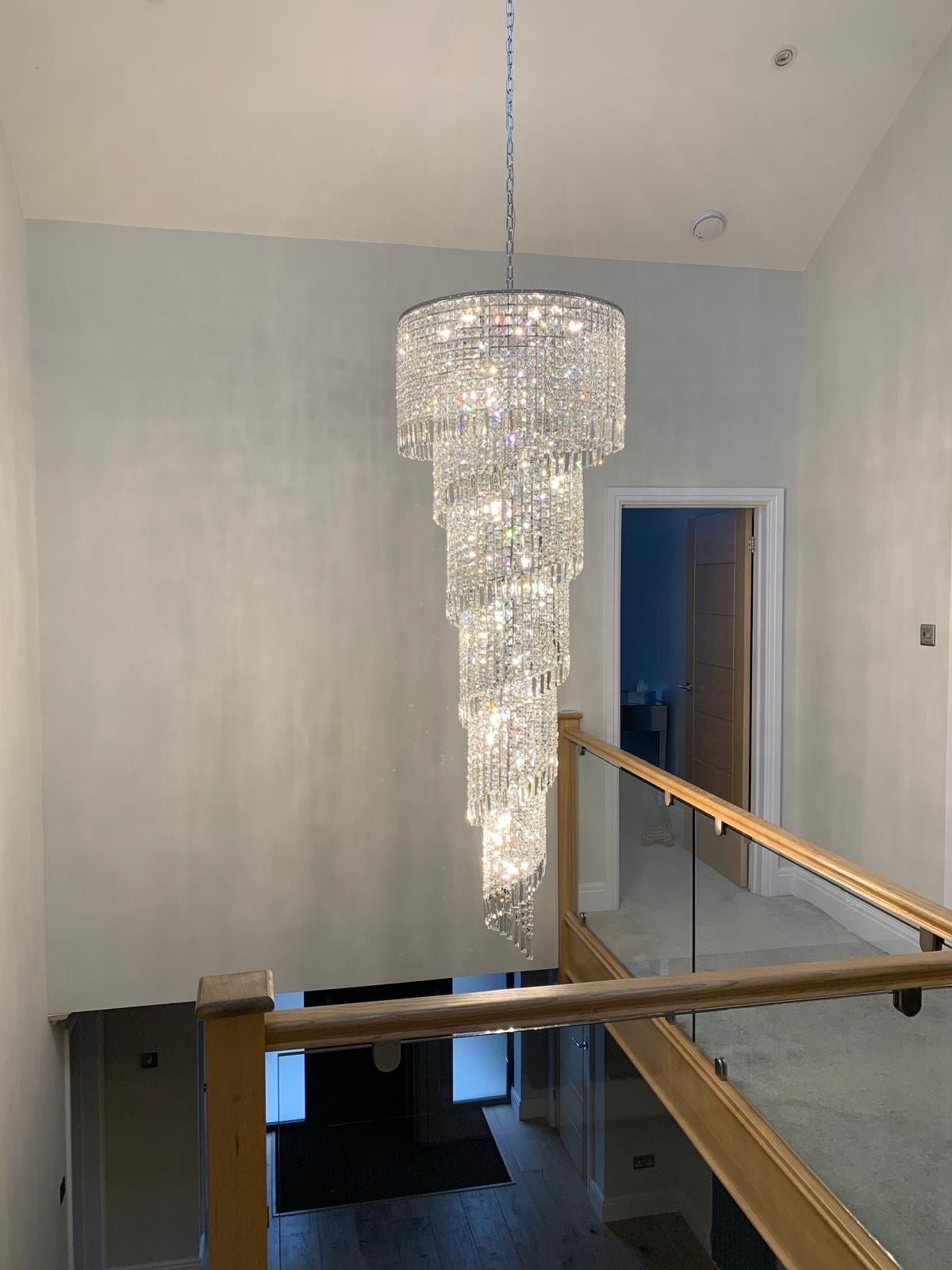 Basiglio Spiral Staircase Chandelier