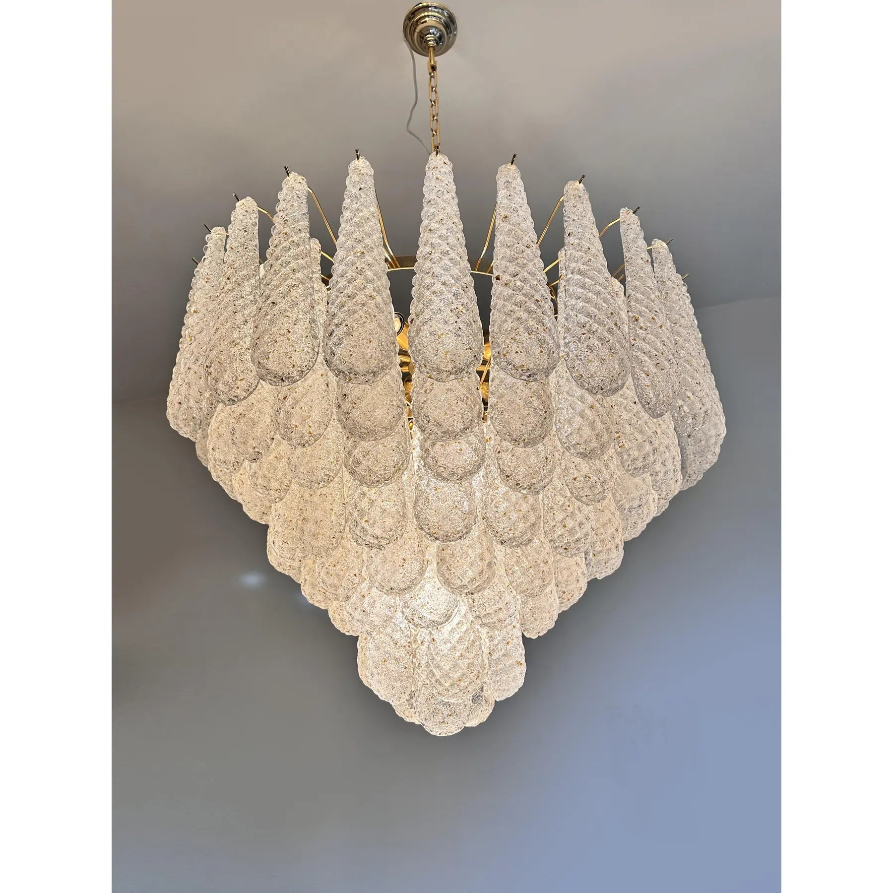 VORELLI Rapallo Conchiglie Murano Shell Glass Staircase Chandelier - Conchiglie Murano Shell Glass image 5