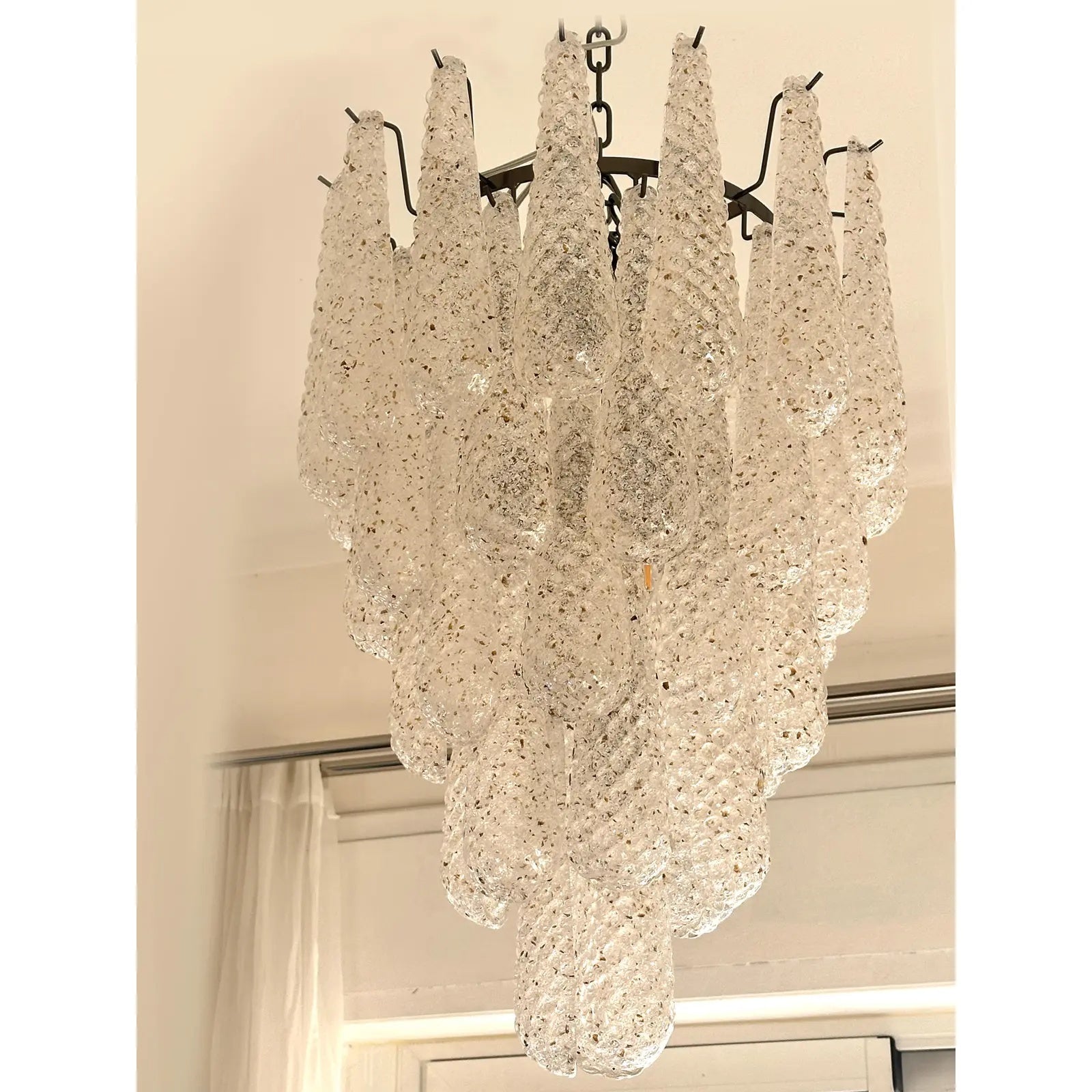 VORELLI Salerno Conchiglie Murano Shell Glass Circular Chandelier - Conchiglie Murano Shell Glass image 8
