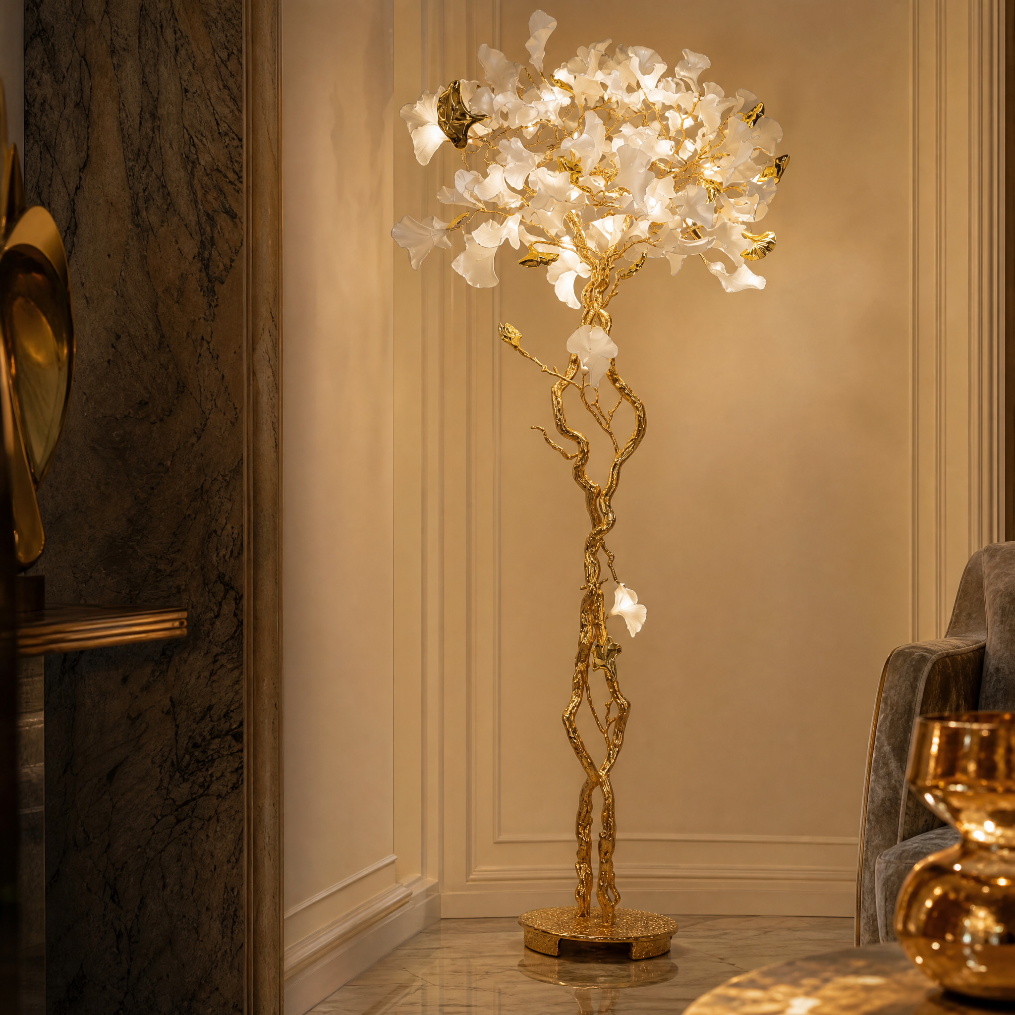 Close-up detail of the sculpted glass petals and branch structure of the VORELLI Prano floor lamp.
