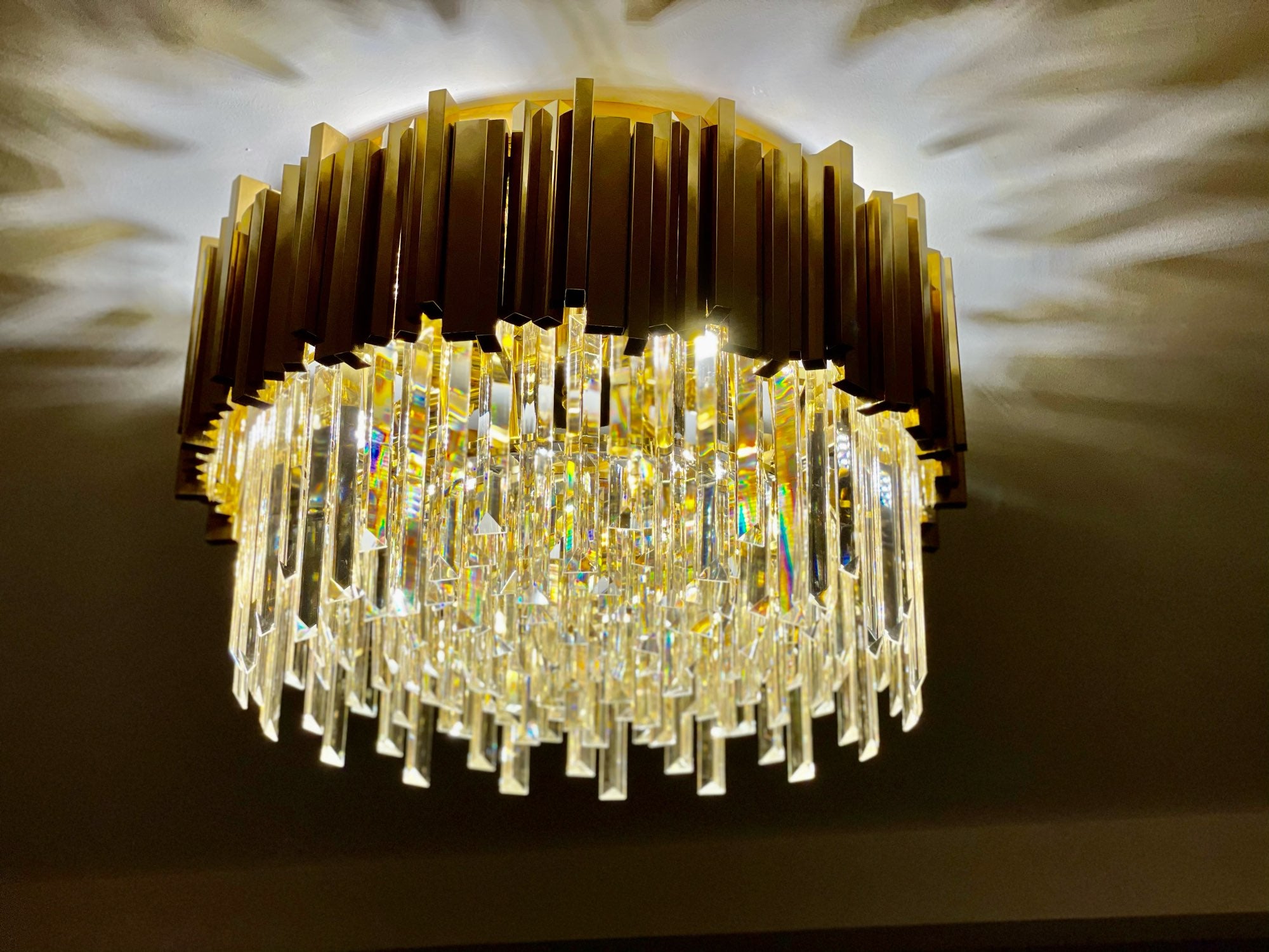 Ceiling-mounted VORELLI® Boeotia ceiling light with crystal detailing