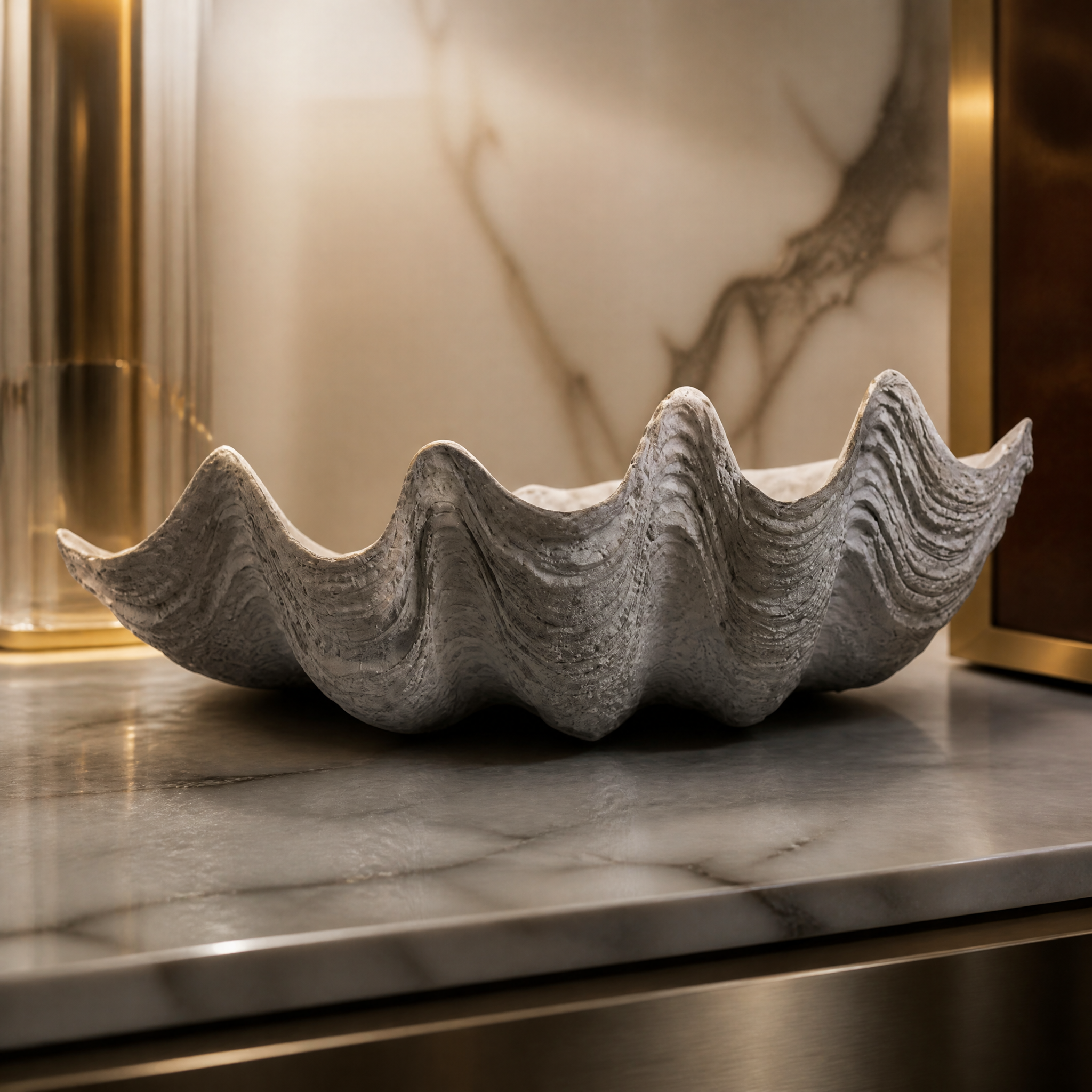 Macro closeup of the VORELLI Conchiglio Medium Shell Decor highlighting the detailed organic textures and understated natural finish of the clam shell.