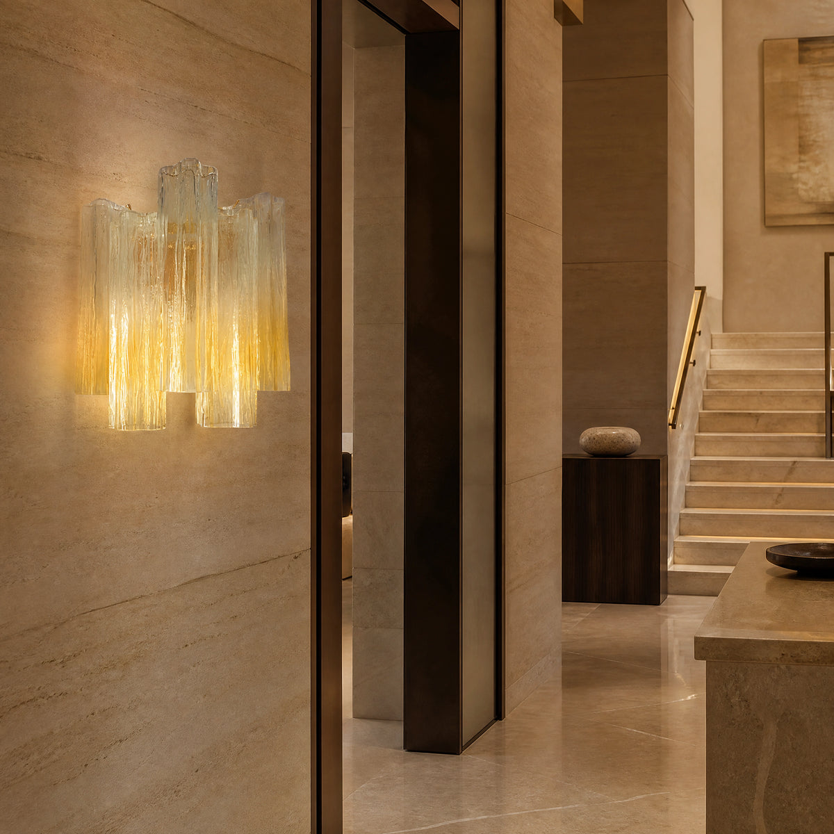 Eliana Tronchi Murano Glass Wall Light UHNW private residence luxury lifestyle image by VORELLI