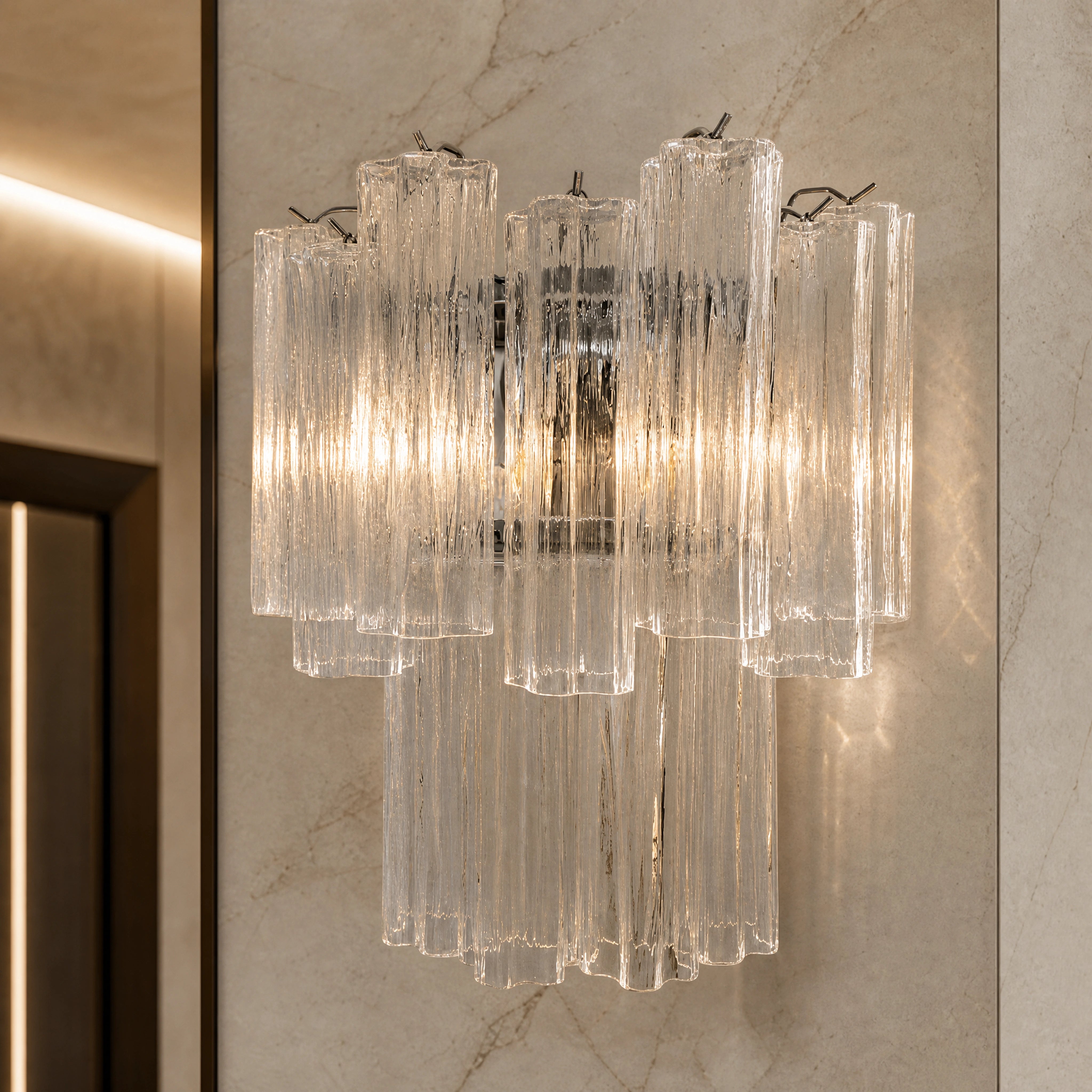 Ludovica Tronchi Murano Glass Wall Light close-up luxury lifestyle hero image by VORELLI