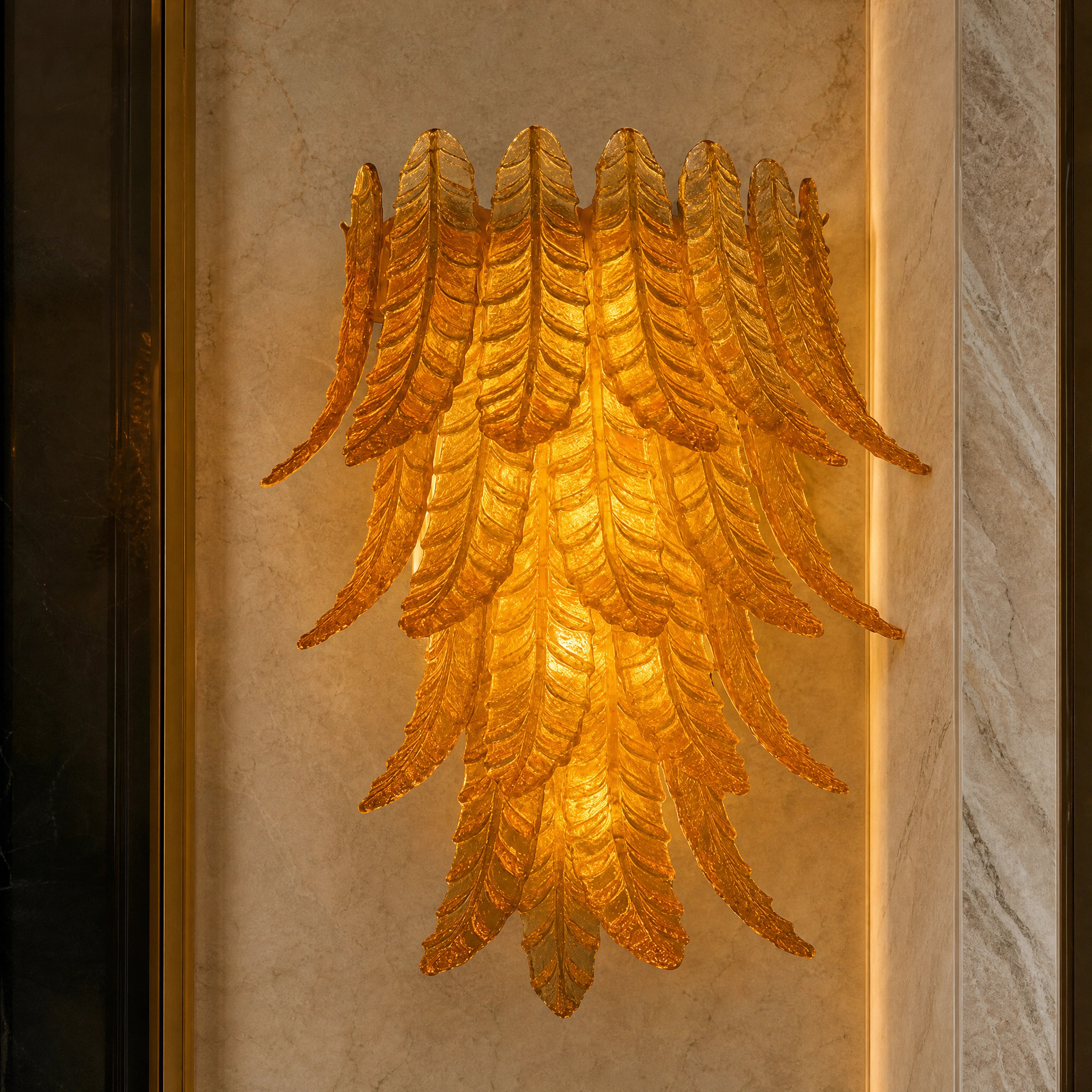 Lauretta Felci Murano Glass Wall Light close-up luxury lifestyle hero image by VORELLI