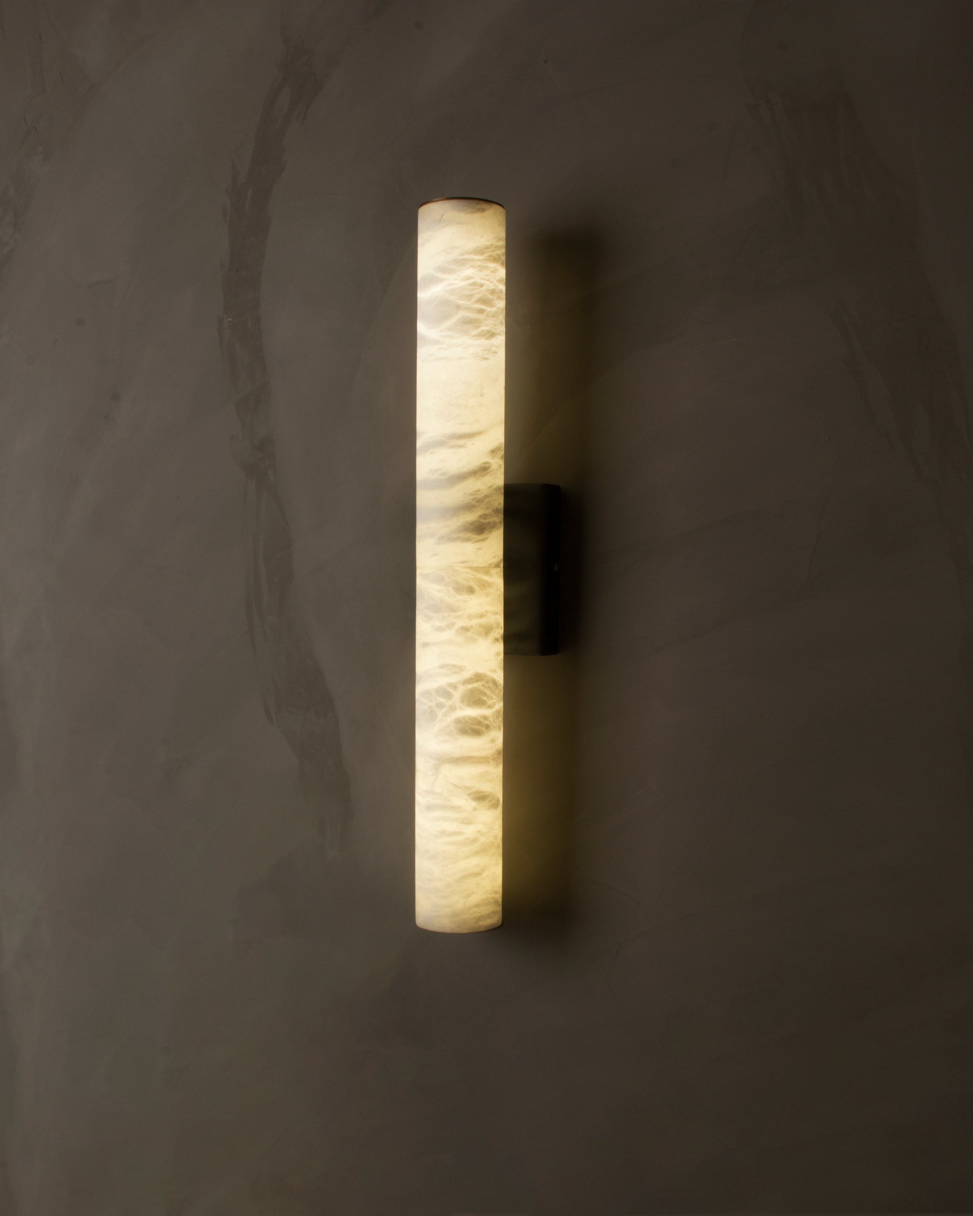 VORELLI® Velato marble alabaster wall light detail with soft ambient illumination