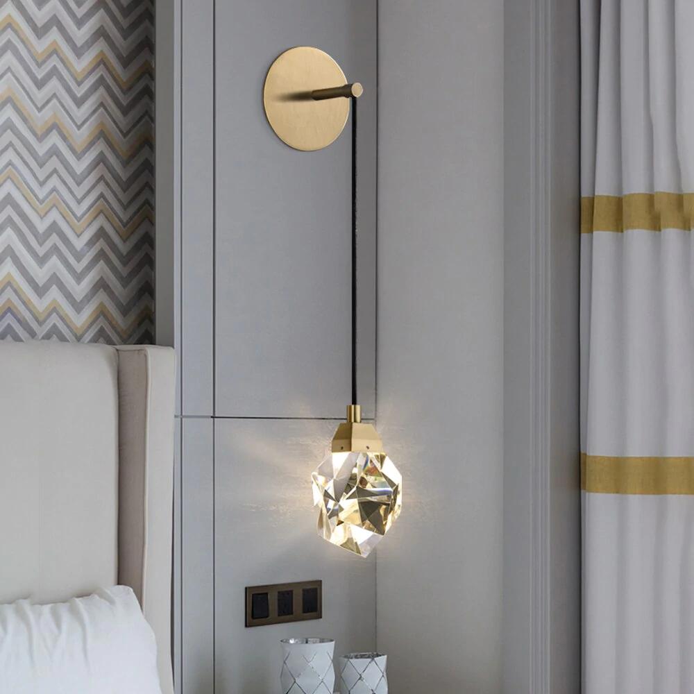 Runtz Collection - Luxurious chandelier with exquisite design and superior craftsmanship by Vorelli Lighting.
