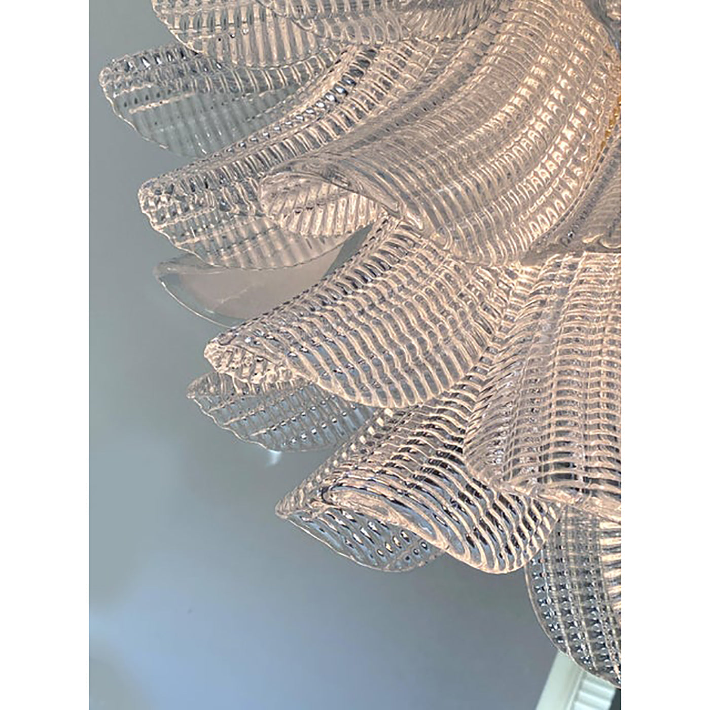 VORELLI Asolo Selle Murano Glass Circular Chandelier - Selle Murano Glass image 8