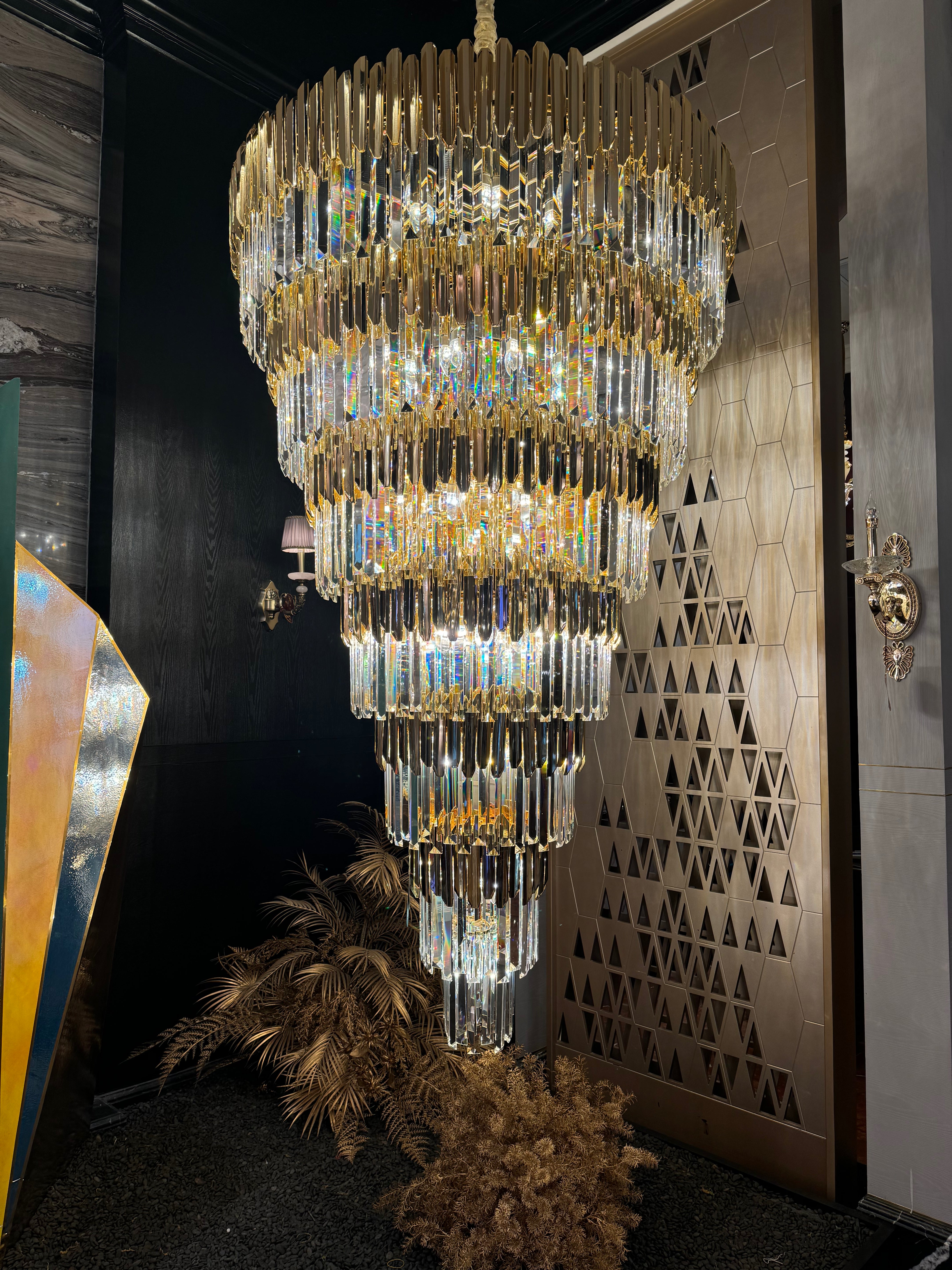 Lustre d'escalier Boeotia Grandeur