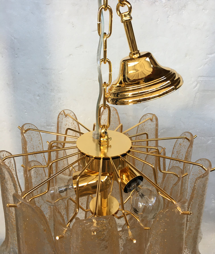 VORELLI Camogli Selle Murano Glass Circular Chandelier - Selle Murano Glass image 6