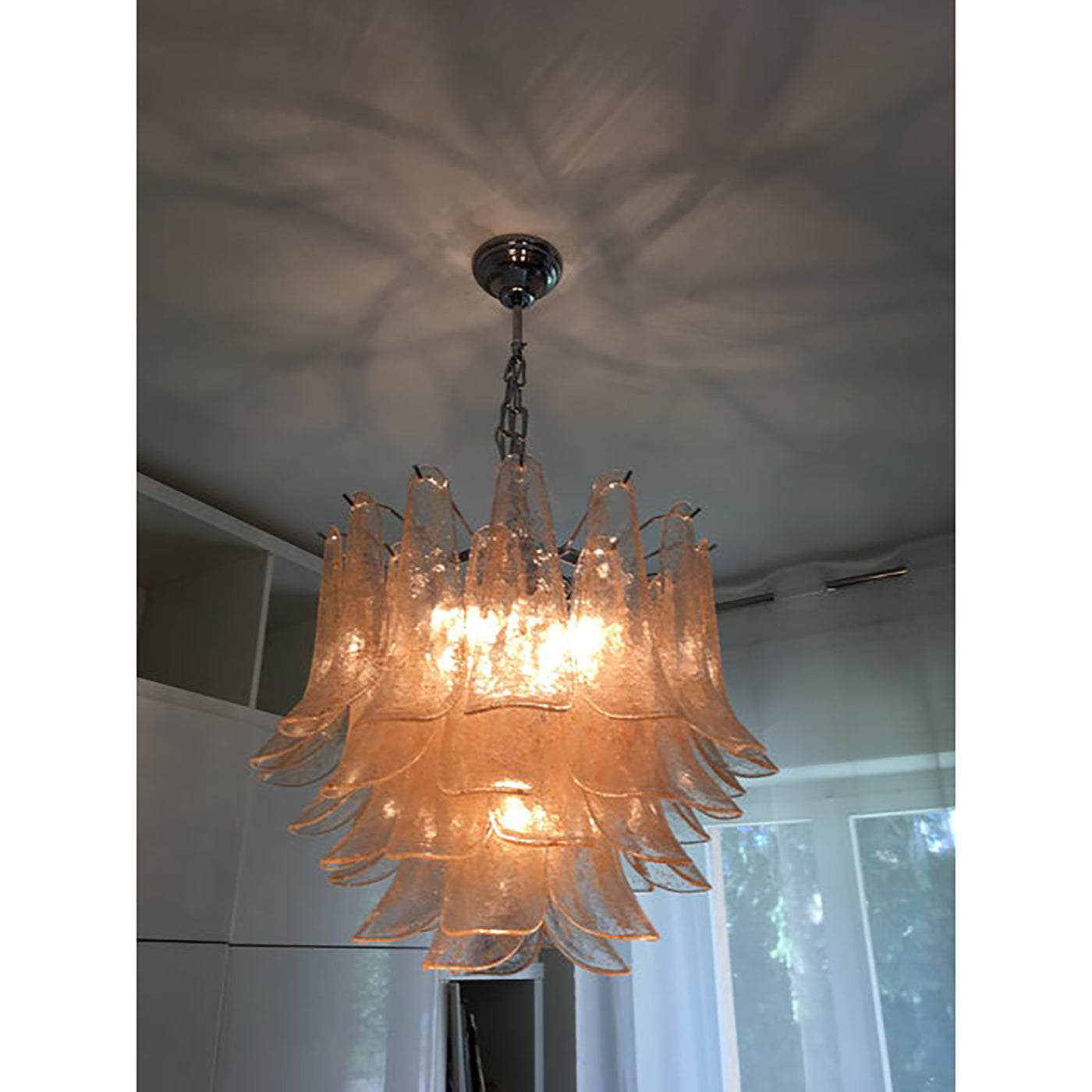 VORELLI Amalfi Selle Murano Glass Circular Chandelier - Selle Murano Glass image 3