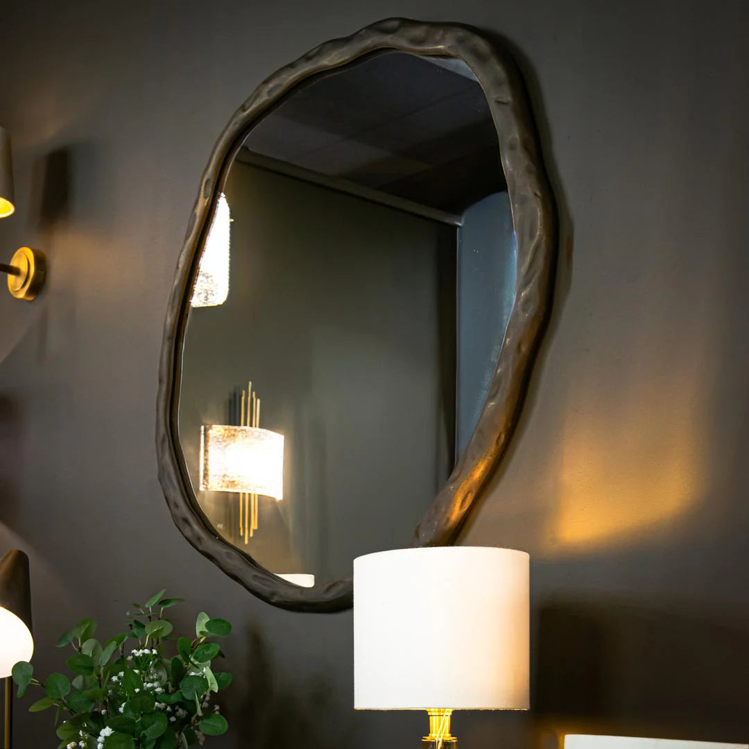 Elaris Mirror