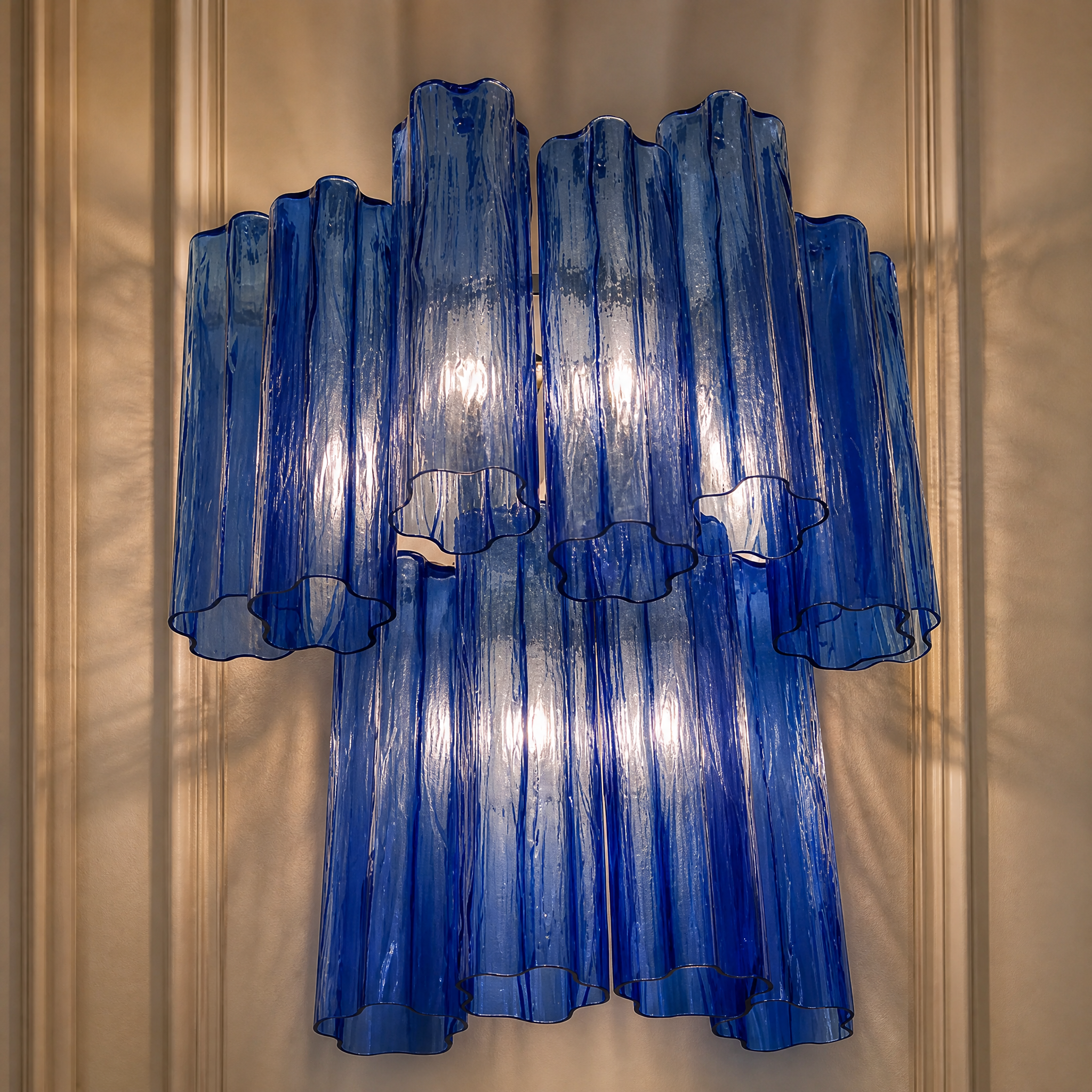 Almeria Tronchi Murano Glass Wall Light full product close-up lifestyle image by VORELLI