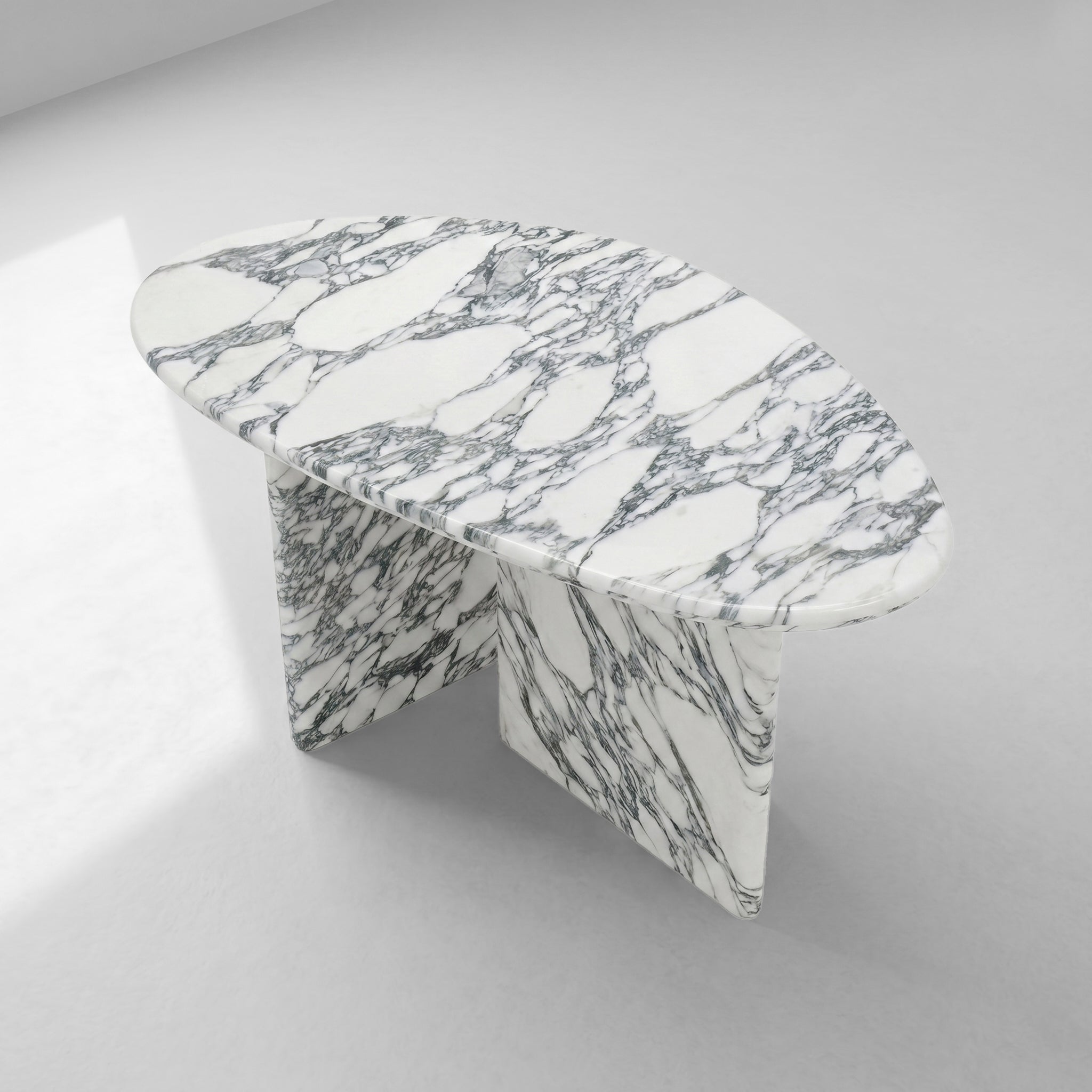 Arabescato Marble Coffee Table - Pebble
