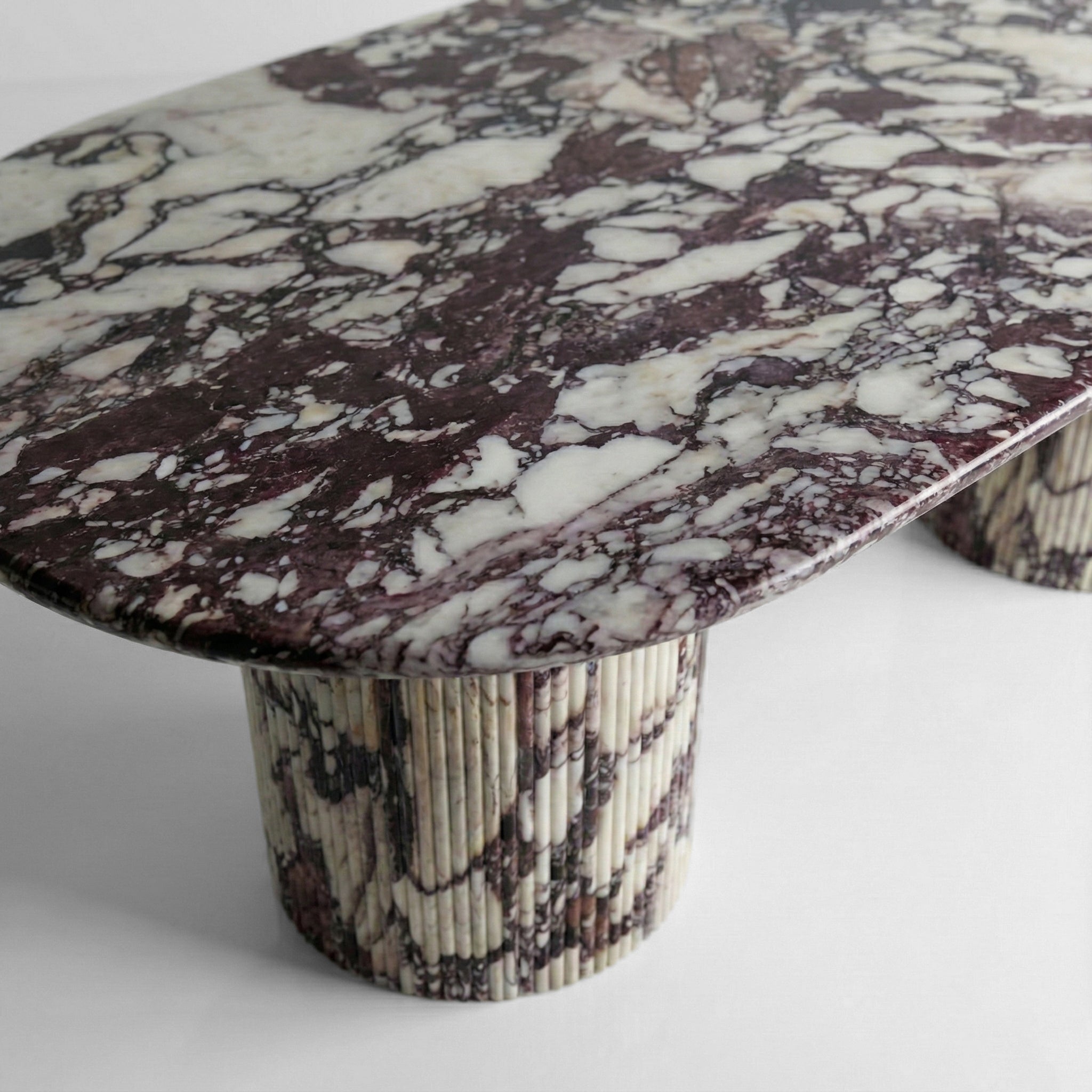 Calacatta Viola Marble Oval Dining Table - Fluted