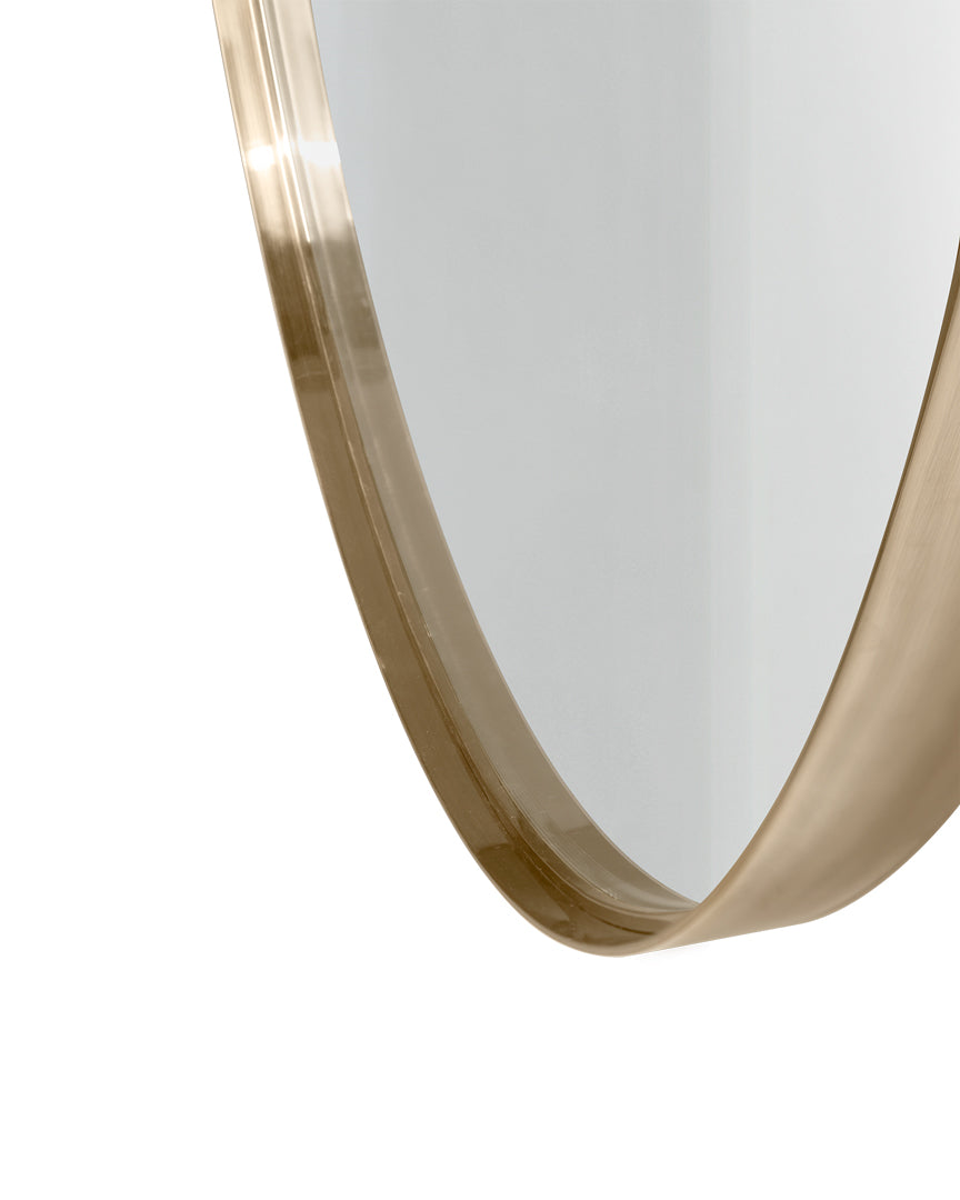 VORELLI® Ammira Luxury Mirror styled within a refined luxury interior