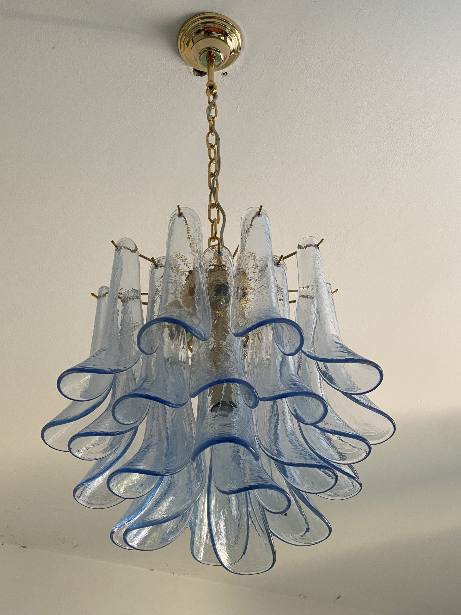 VORELLI Iseo Selle Murano Glass Circular Chandelier - Selle Murano Glass image 3