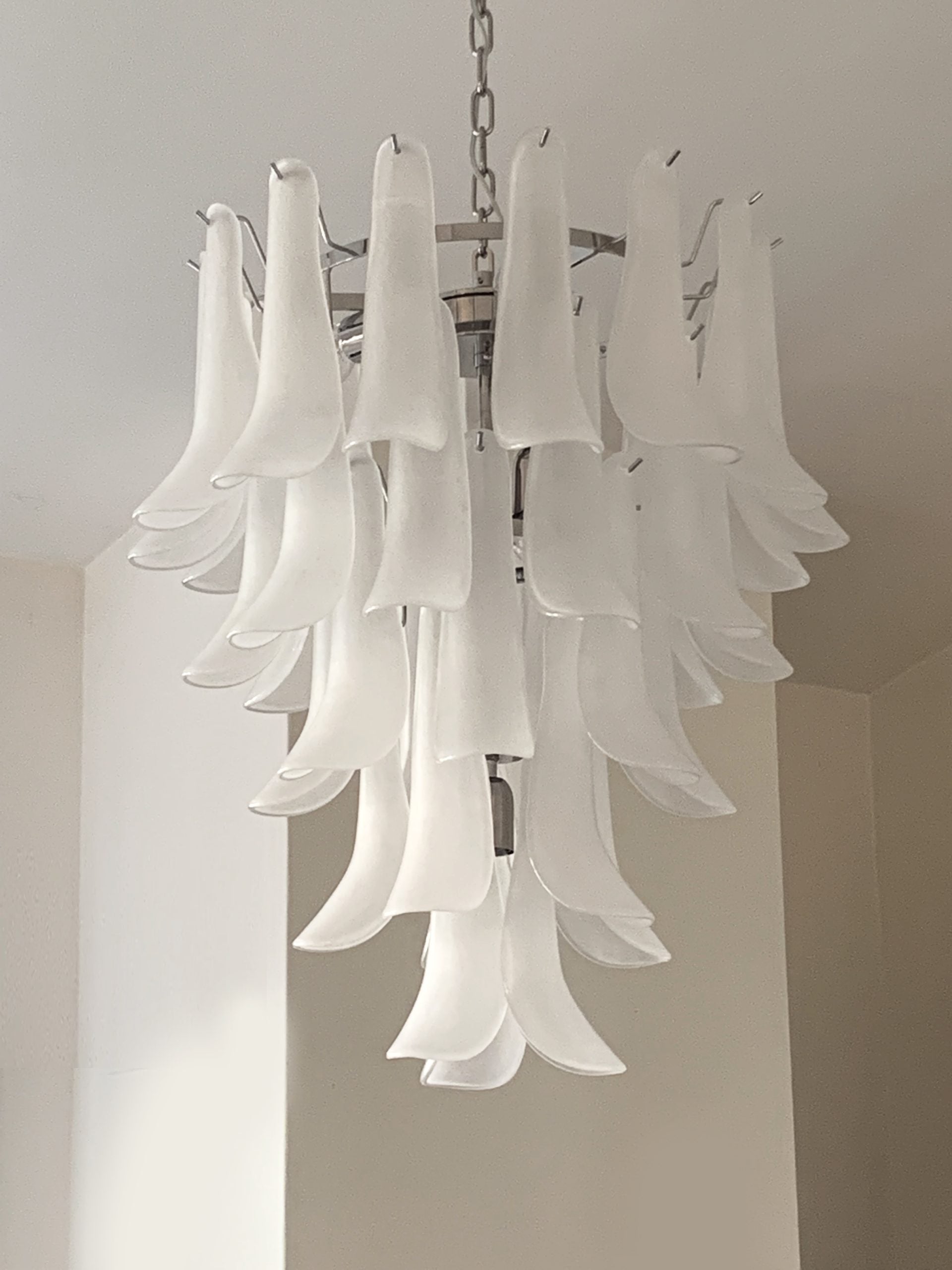 VORELLI Cortona Selle Murano Glass Circular Chandelier - Selle Murano Glass image 7