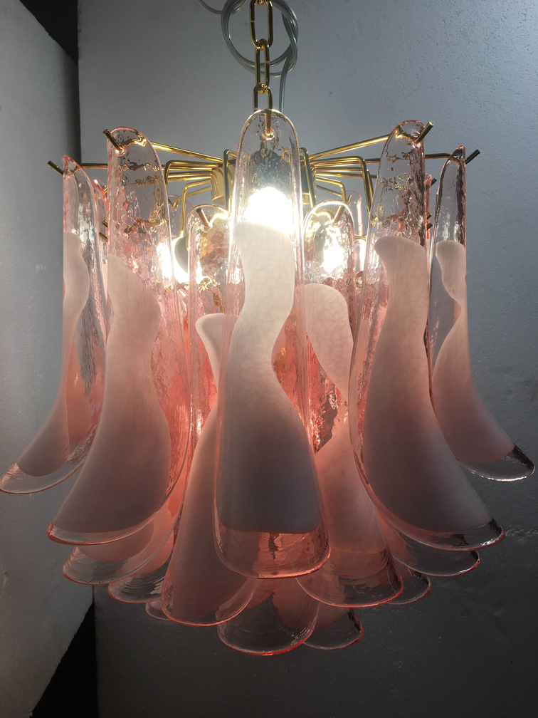 VORELLI Levanto Selle Murano Glass Circular Chandelier - Selle Murano Glass image 6
