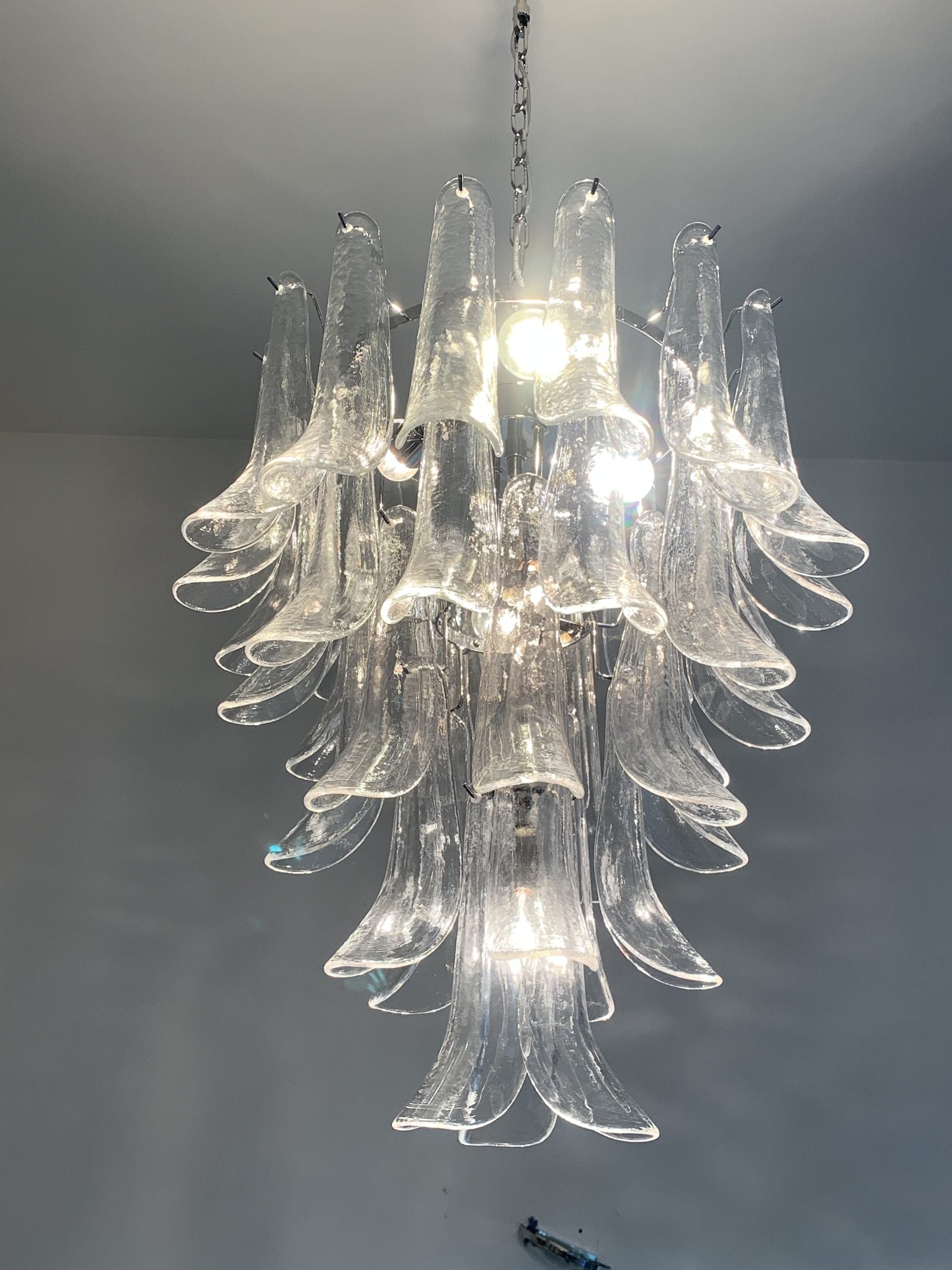 VORELLI Garda Selle Murano Glass Circular Chandelier - Selle Murano Glass image 7