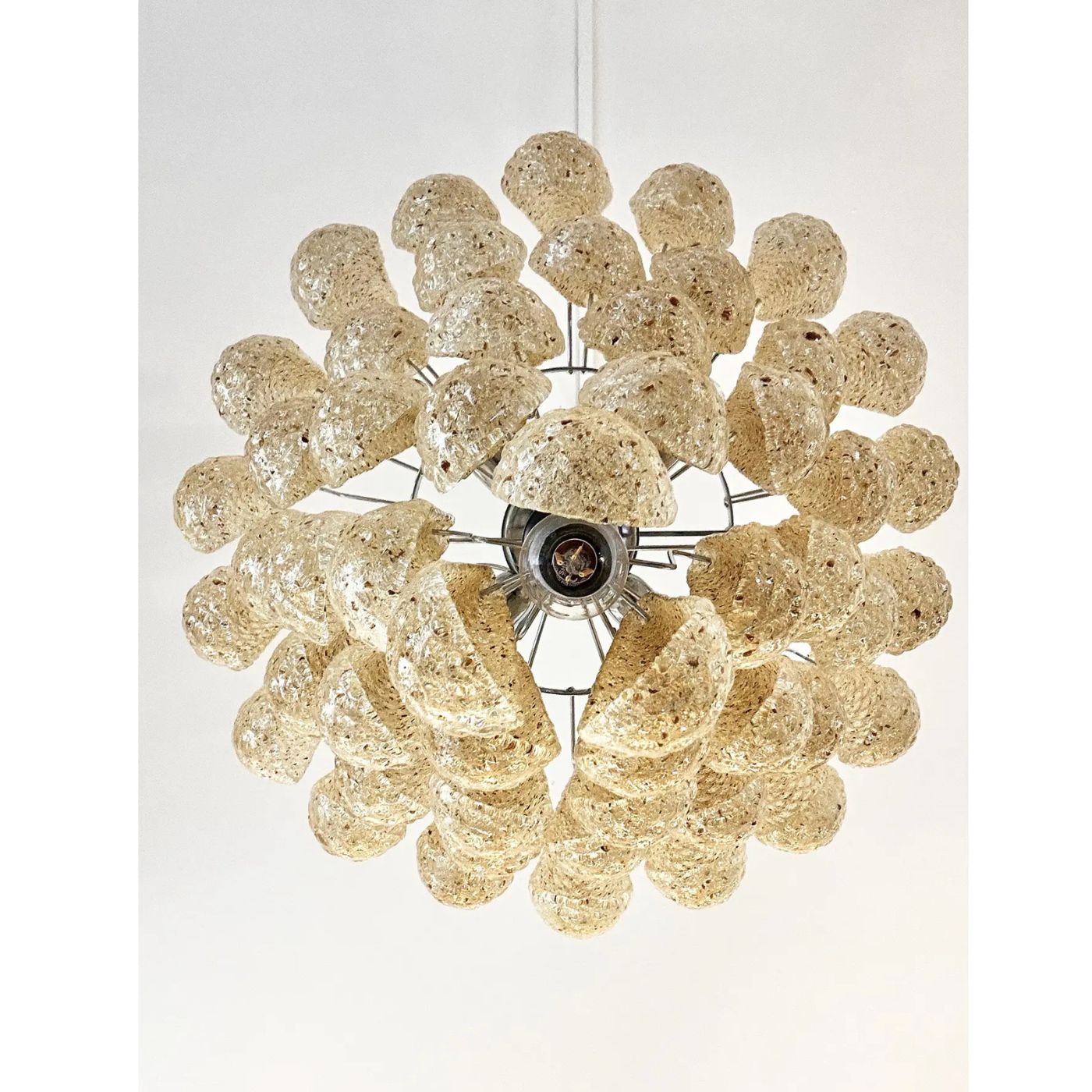 VORELLI Rimini Conchiglie Murano Shell Glass Circular Chandelier - Conchiglie Murano Shell Glass image 4