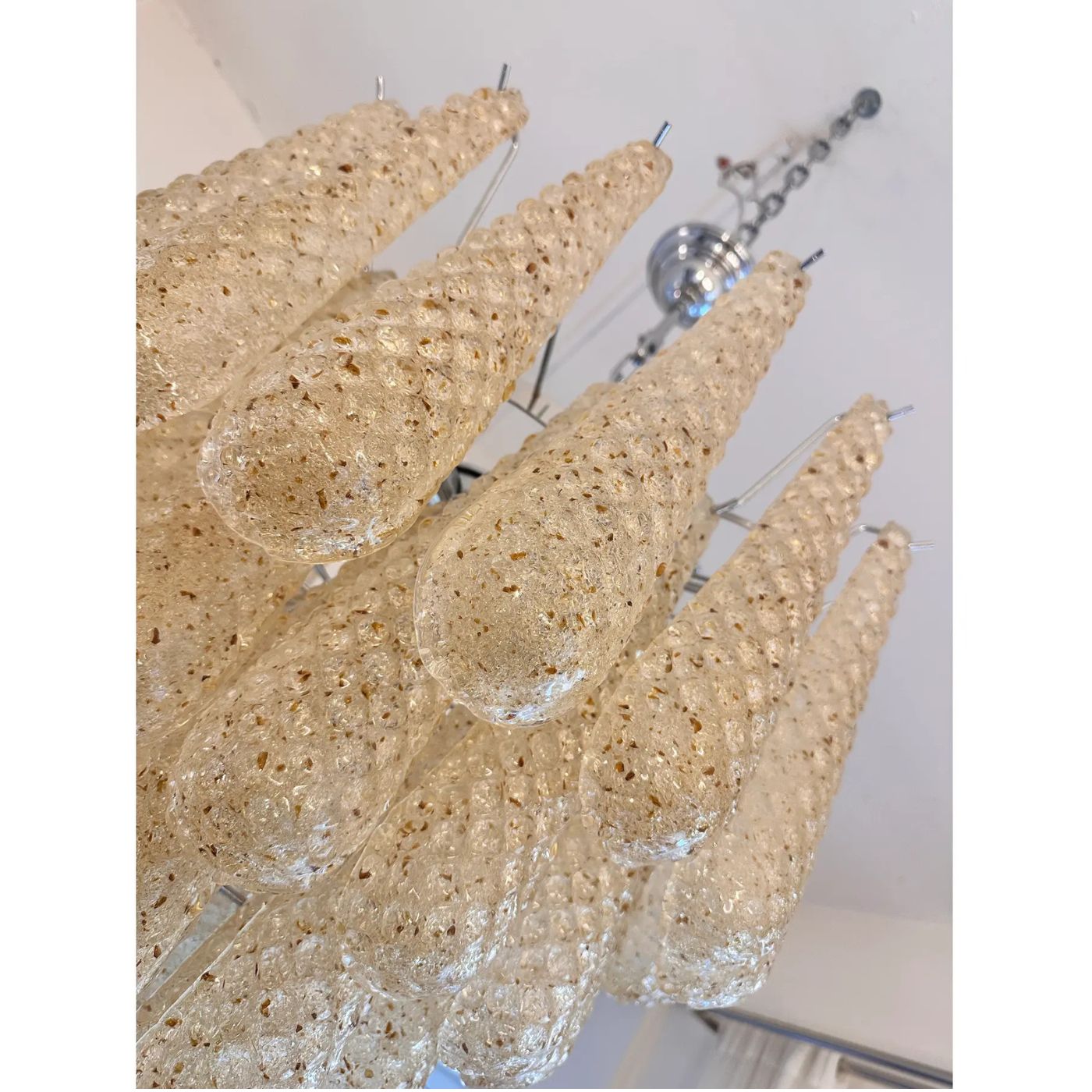 VORELLI Rimini Conchiglie Murano Shell Glass Circular Chandelier - Conchiglie Murano Shell Glass image 5