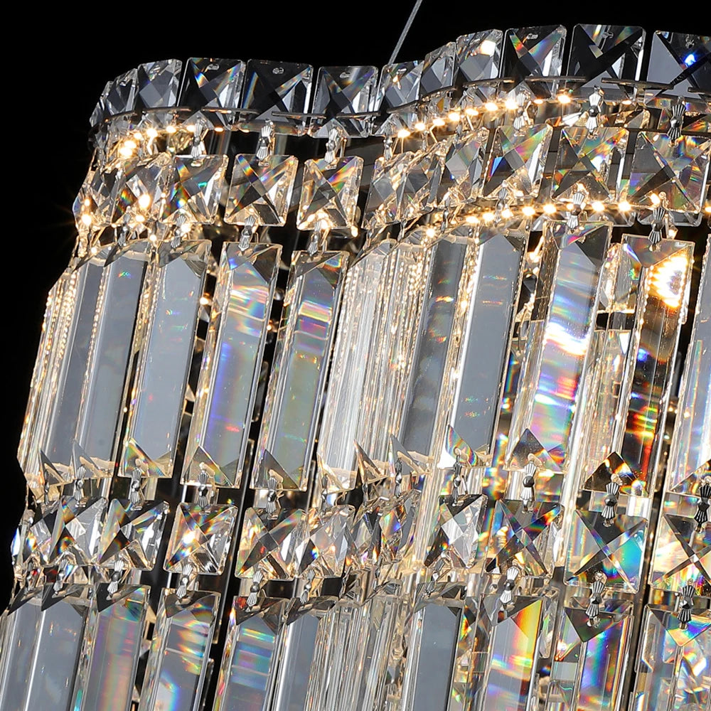 Close-up of diamond-cut faceted crystals on the VORELLI® Abruzzi Rectangular Chandelier II