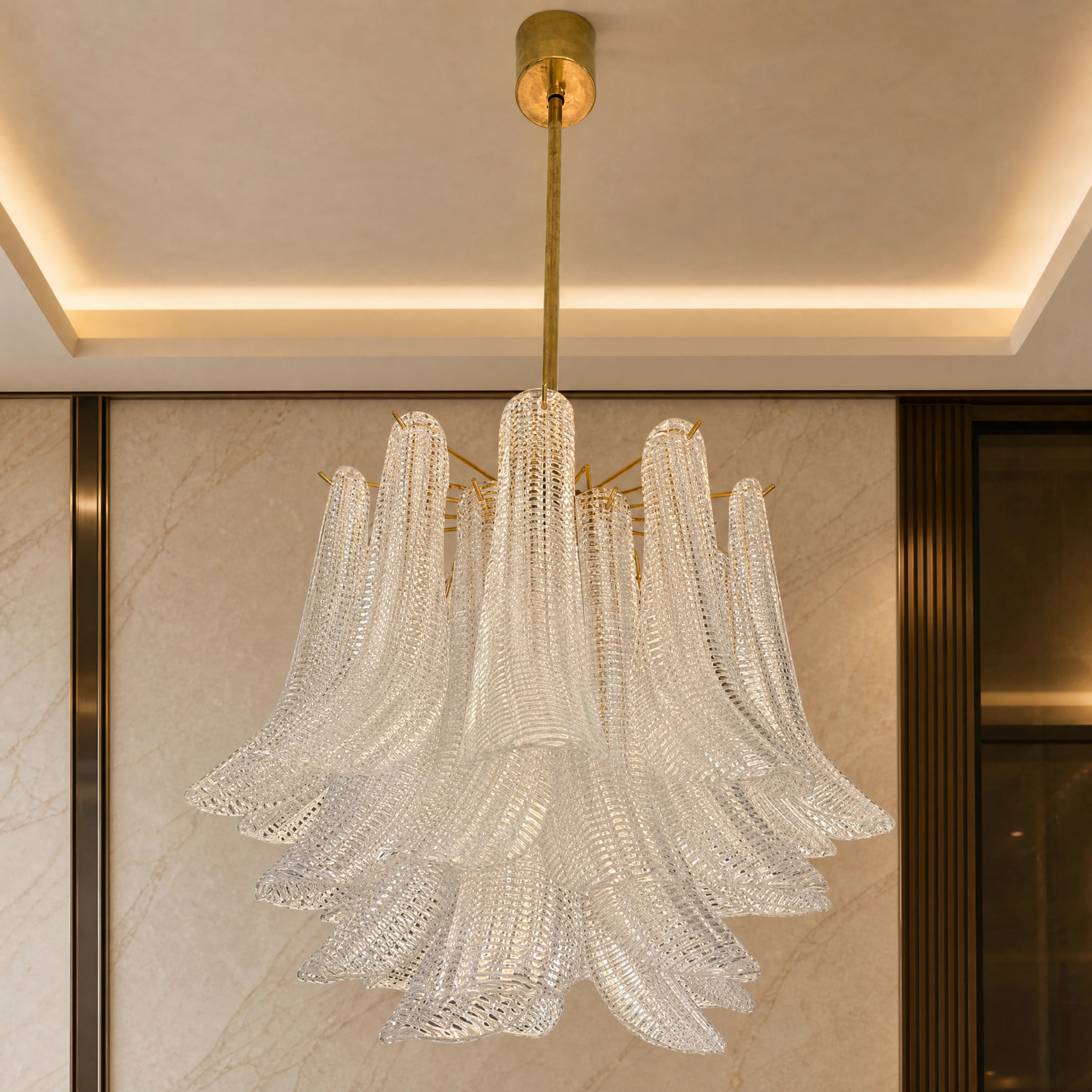 Asolo Selle Murano Glass Circular Chandelier close-up luxury lifestyle hero image by VORELLI