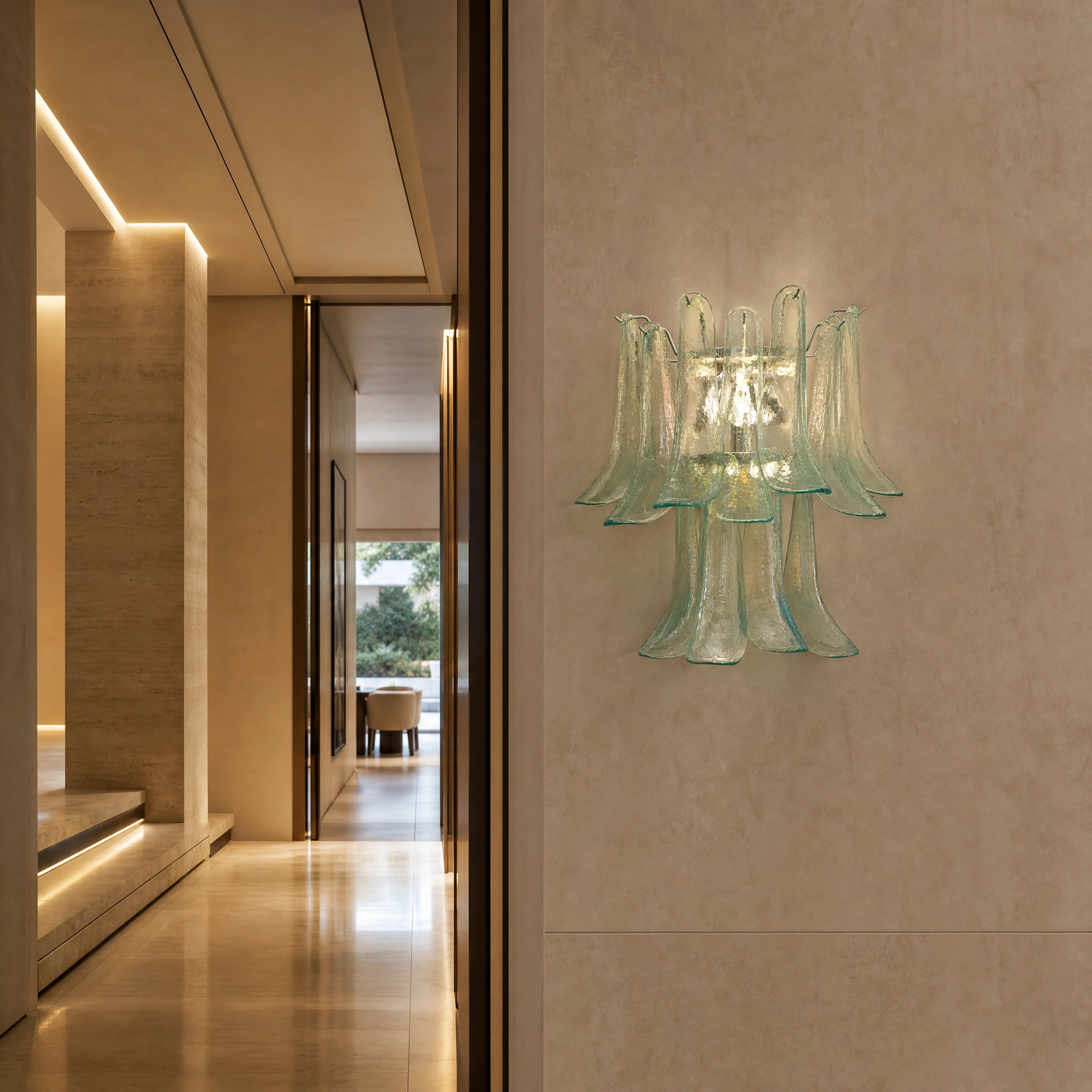 Asti Selle Murano Glass Wall Light UHNW private residence luxury lifestyle image by VORELLI