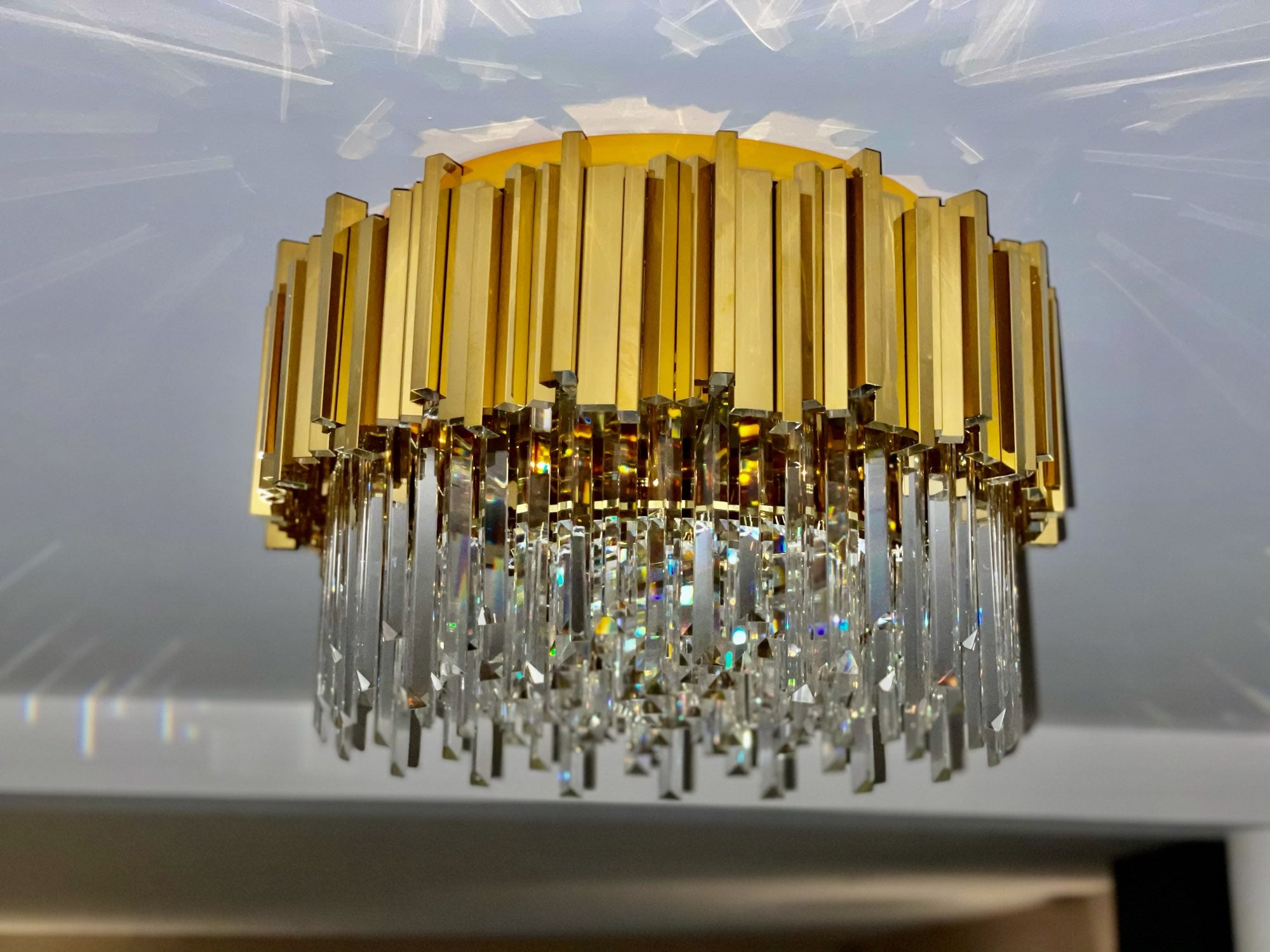 Close-up of crystal tube detailing on the VORELLI® Boeotia ceiling light