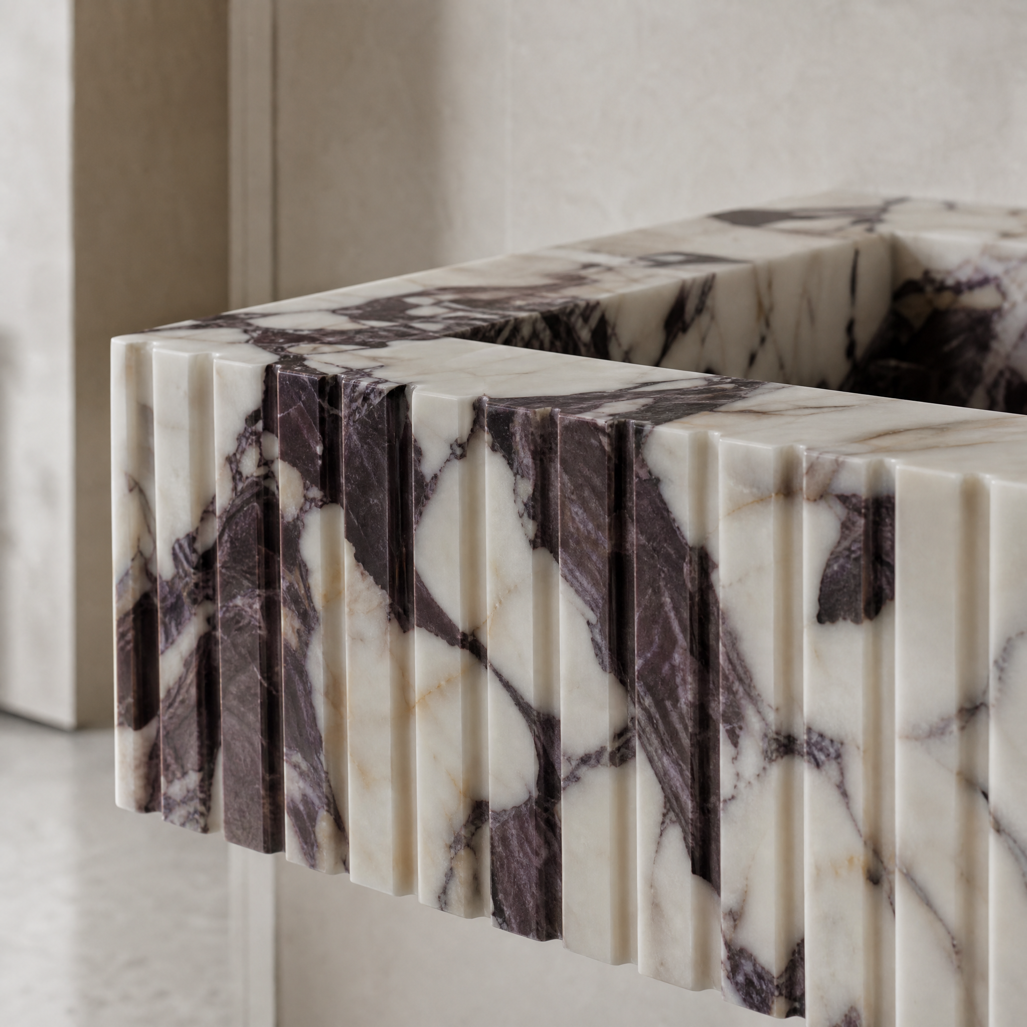 Calacatta Viola Extra Marble Double Sink - Fluted stone craftsmanship detail image by VORELLI