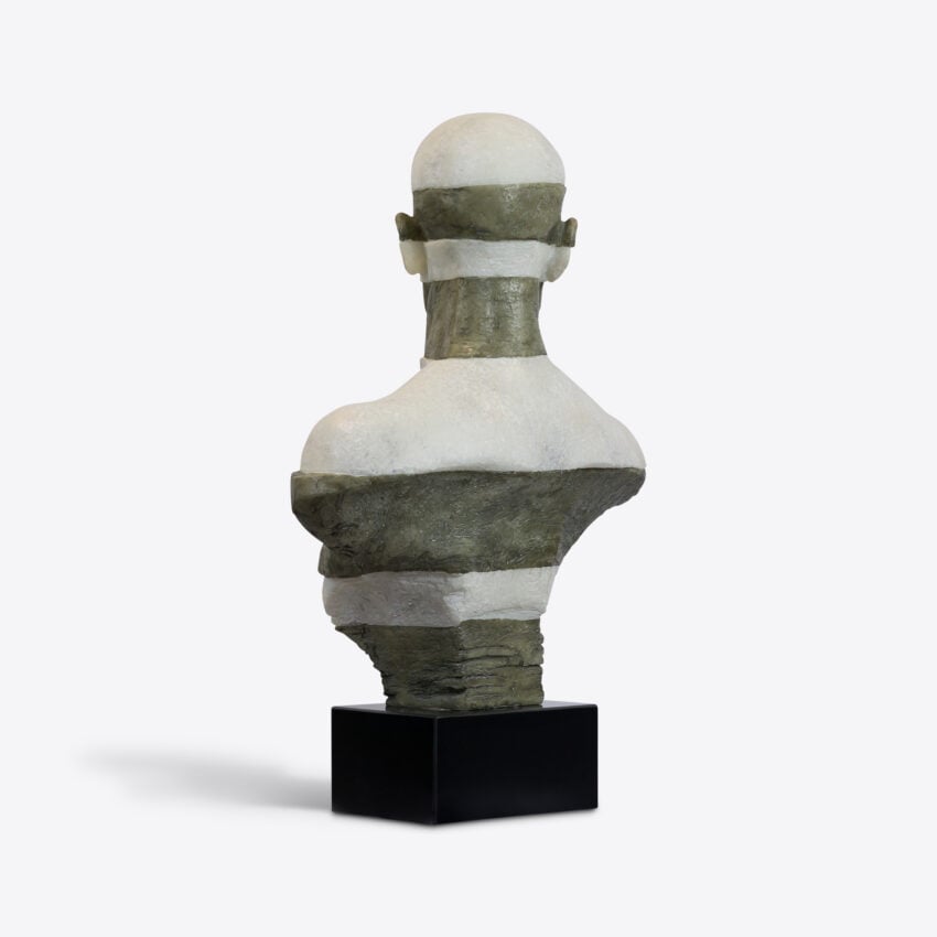 Calvaro Bust Decor sculptures and busts view 7