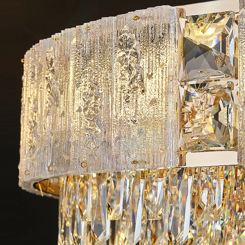Close up of cracked crystal encircling the top perimeter of VORELLI® Patrizio circular chandelier