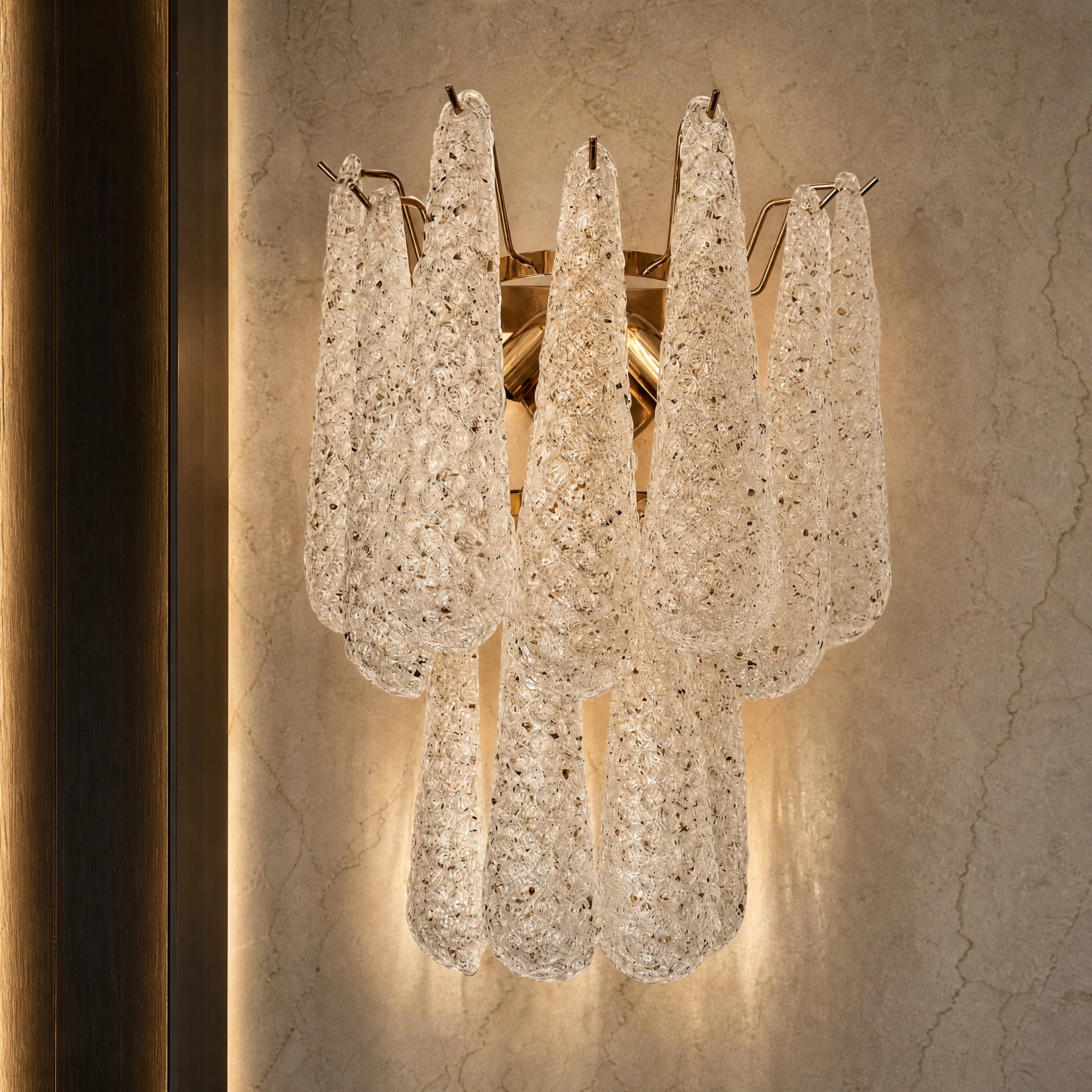 Ragusa Conchiglie Murano Shell Glass Wall Light close-up luxury lifestyle hero image by VORELLI